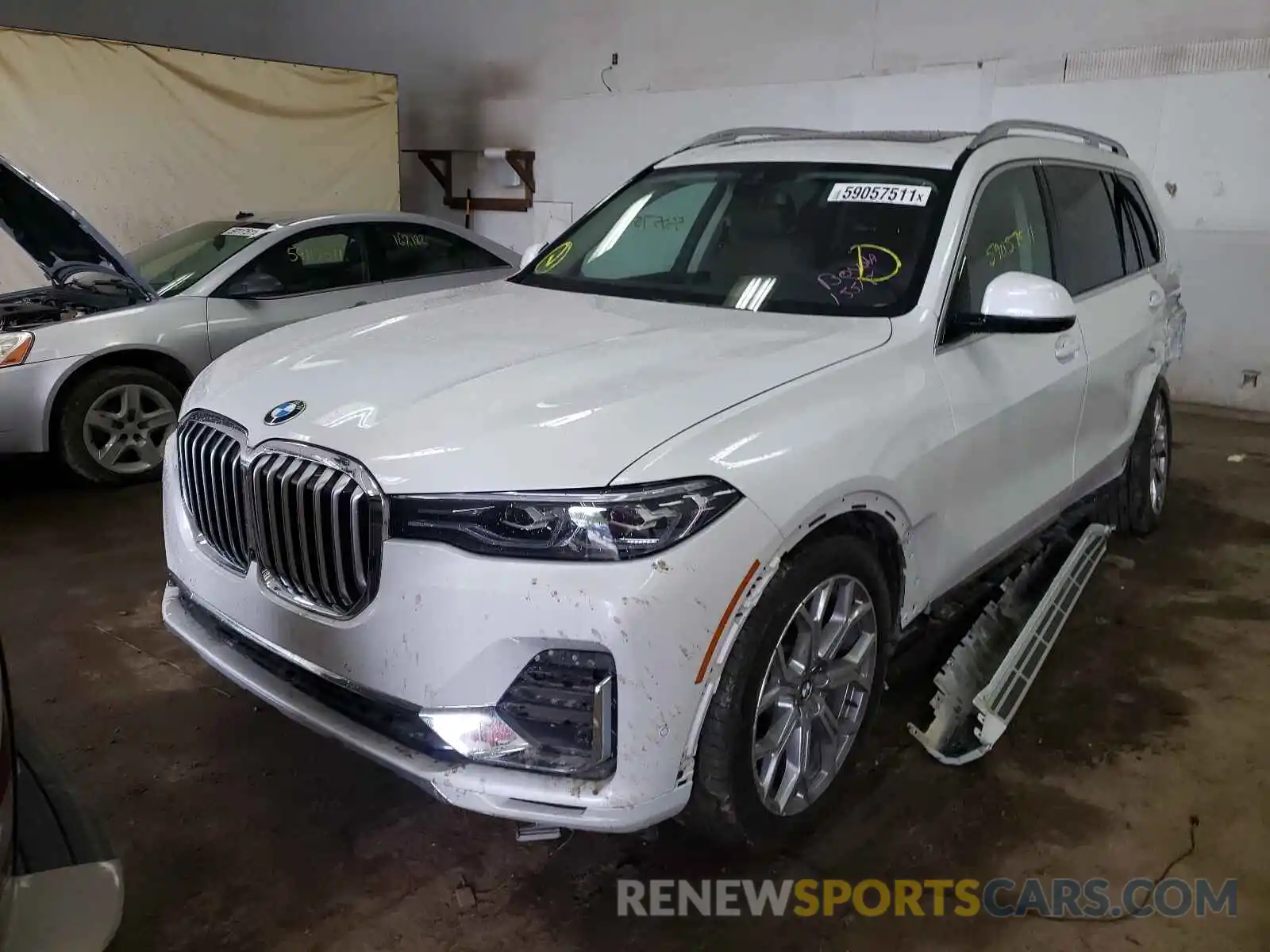 2 Photograph of a damaged car 5UXCW2C57KL081223 BMW X7 2019