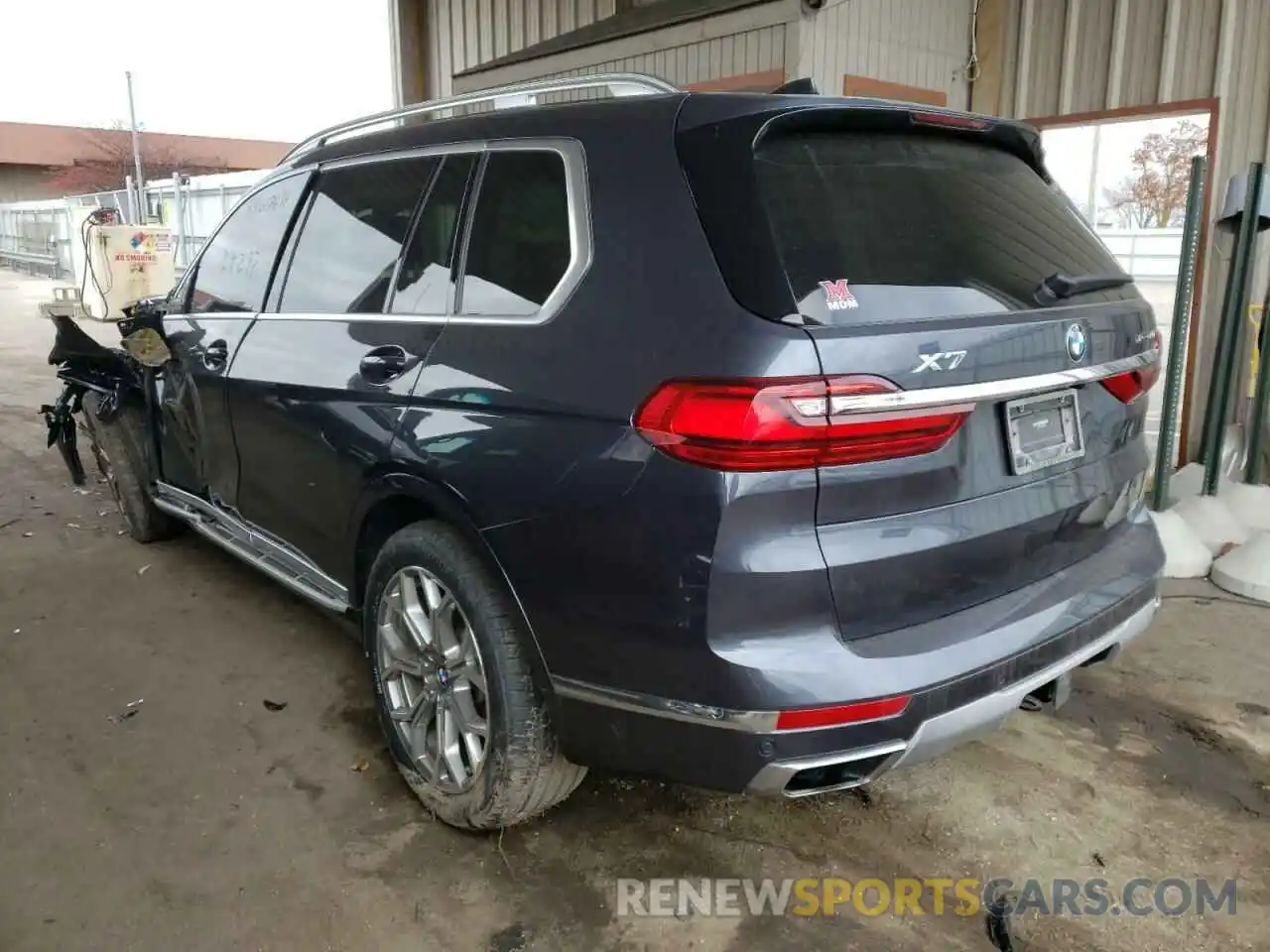 3 Photograph of a damaged car 5UXCW2C57KL082484 BMW X7 2019