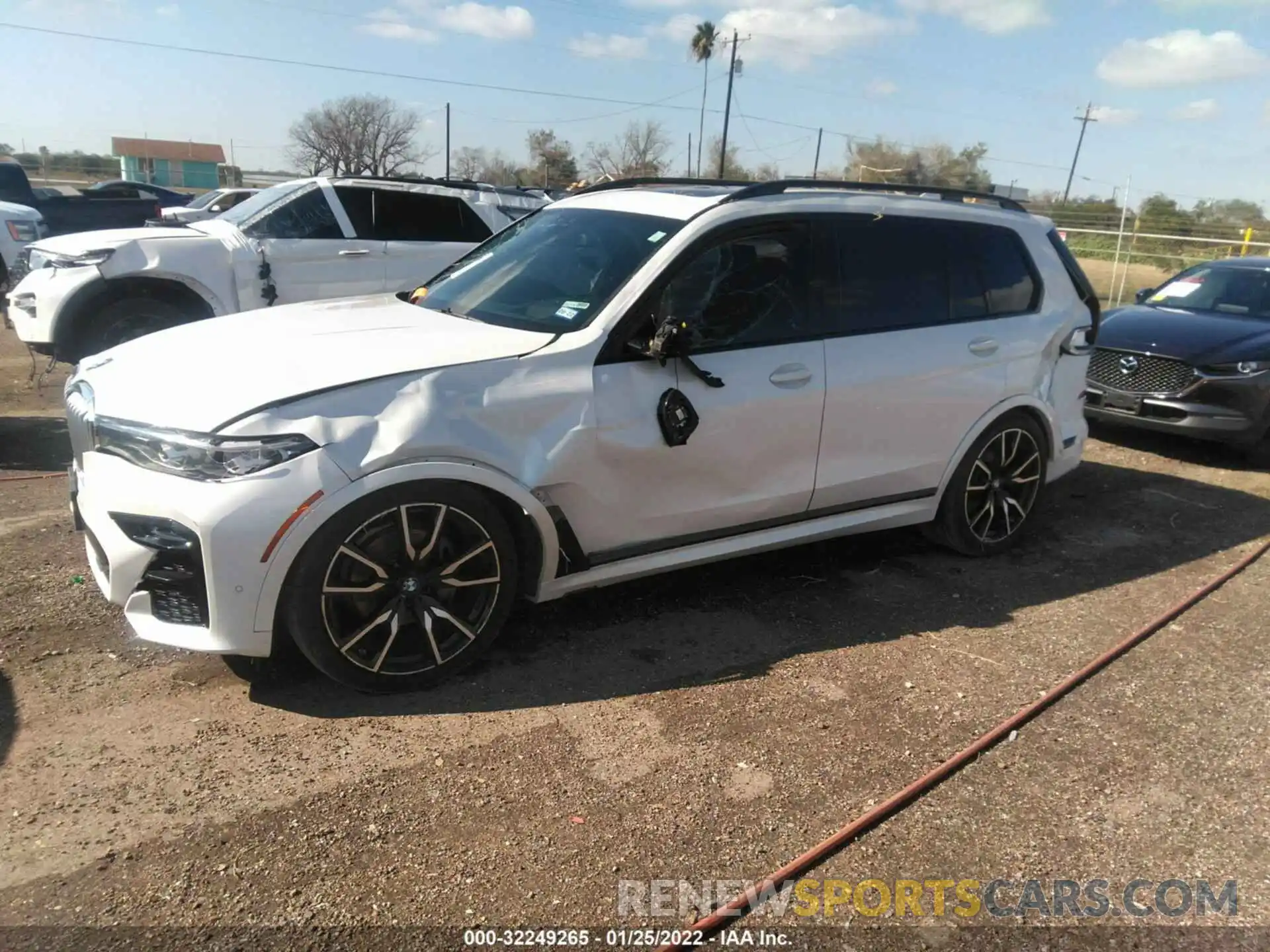 6 Photograph of a damaged car 5UXCW2C57KL084560 BMW X7 2019