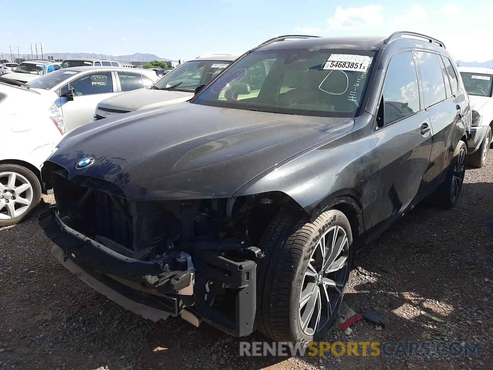 2 Photograph of a damaged car 5UXCW2C57KL085627 BMW X7 2019