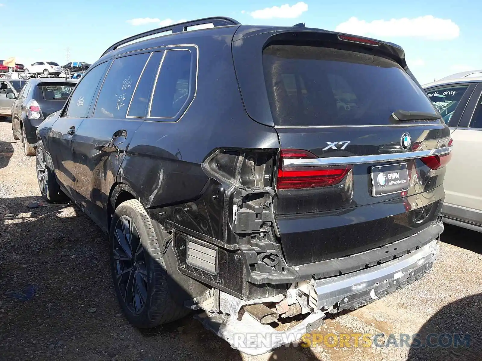 3 Photograph of a damaged car 5UXCW2C57KL085627 BMW X7 2019