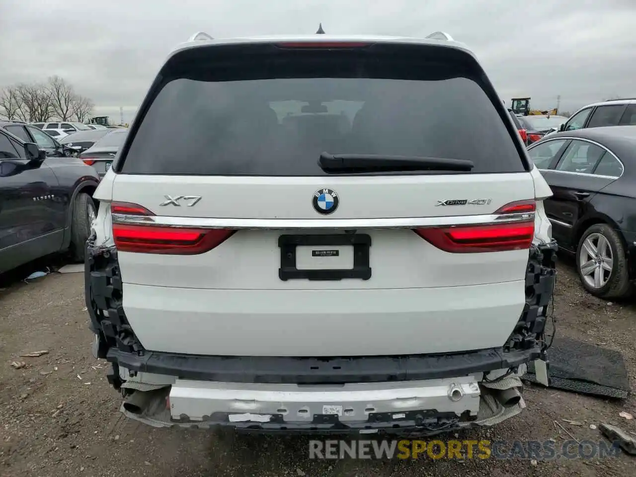 6 Photograph of a damaged car 5UXCW2C57KL088365 BMW X7 2019