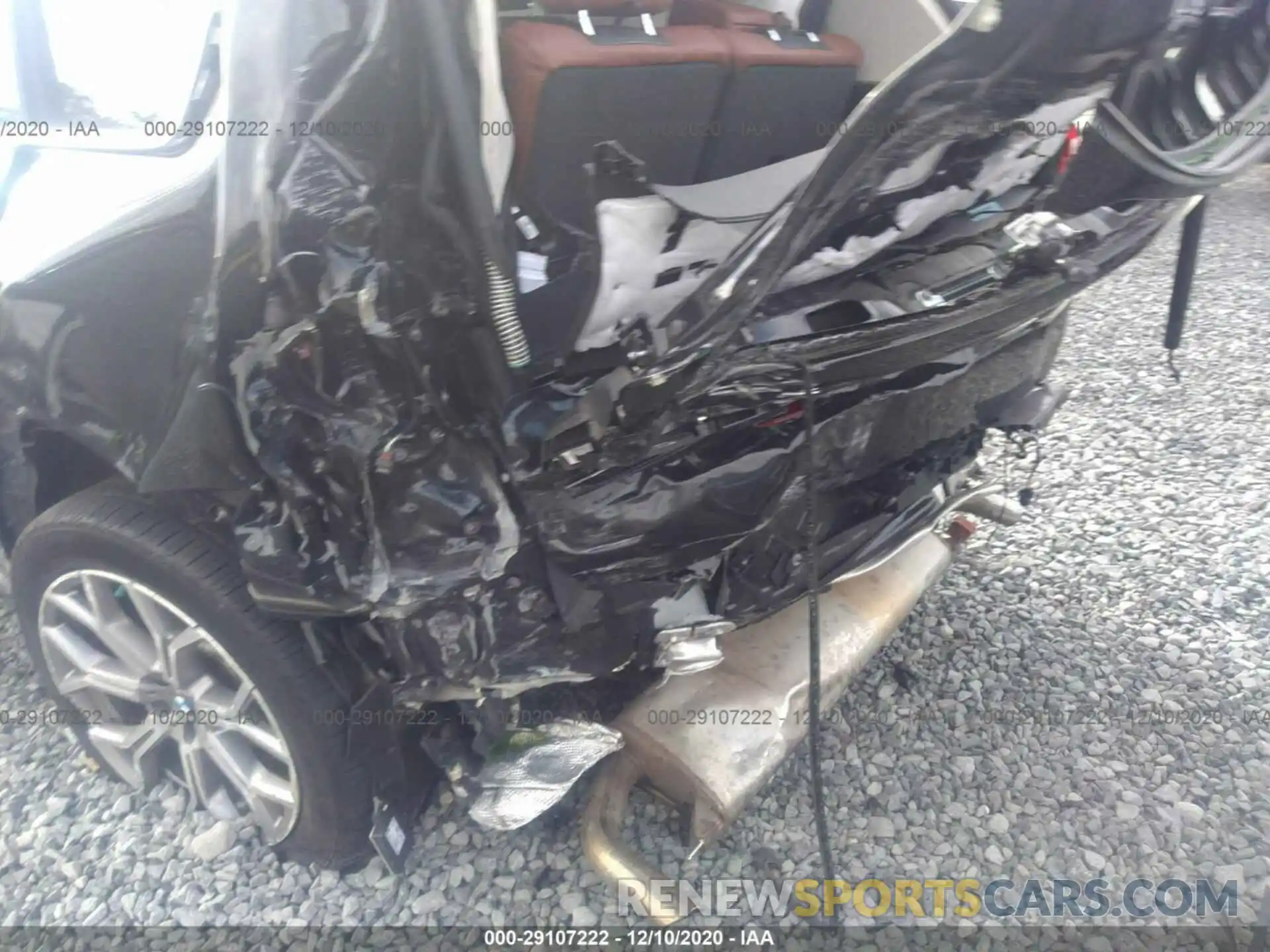 6 Photograph of a damaged car 5UXCW2C57KLB44131 BMW X7 2019