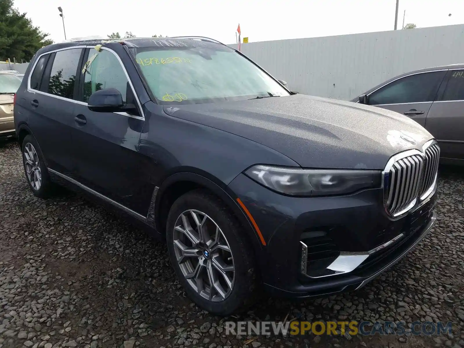 1 Photograph of a damaged car 5UXCW2C58KL081649 BMW X7 2019