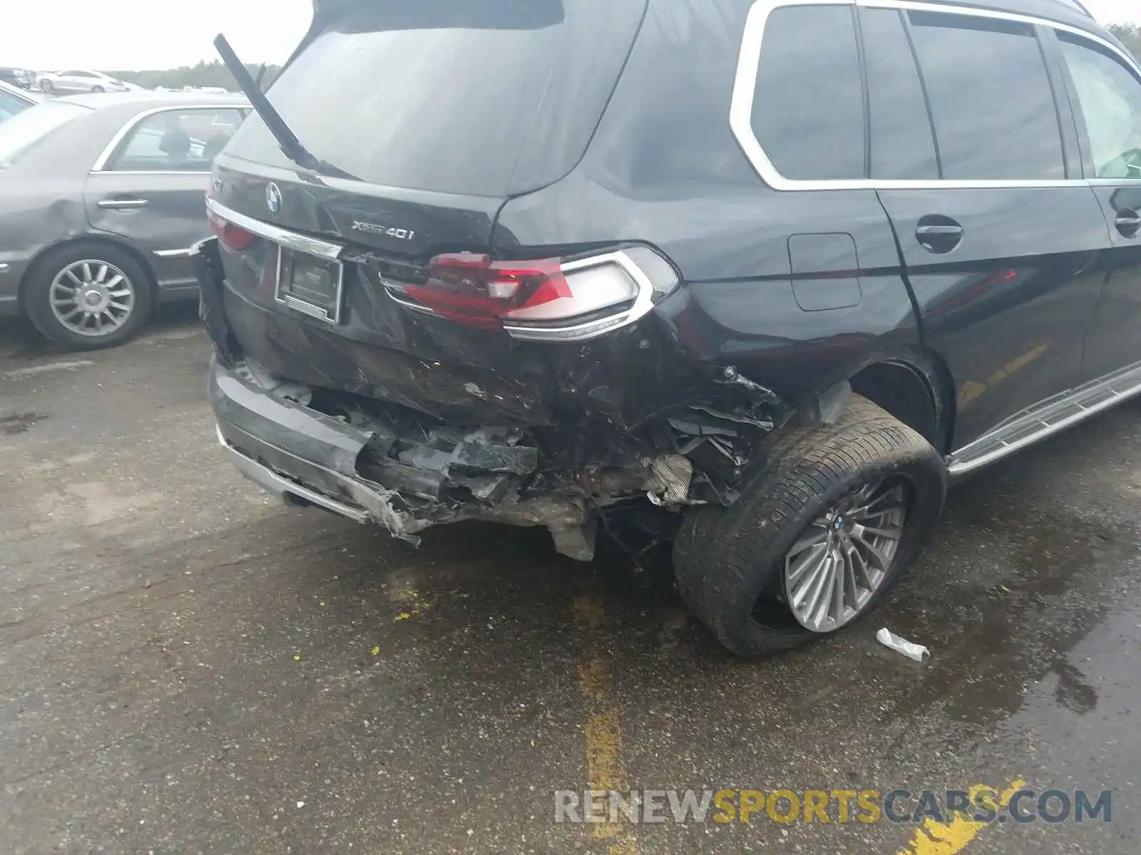 9 Photograph of a damaged car 5UXCW2C58KL086429 BMW X7 2019