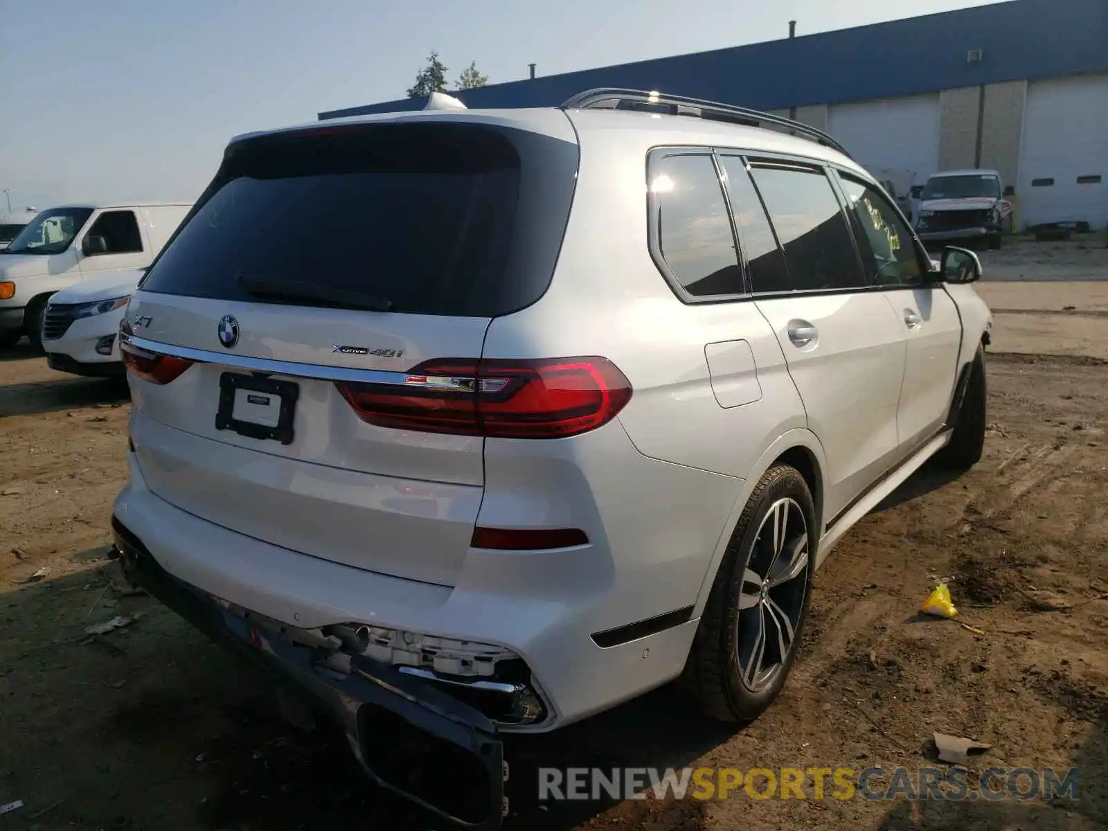 4 Photograph of a damaged car 5UXCW2C59KL081191 BMW X7 2019