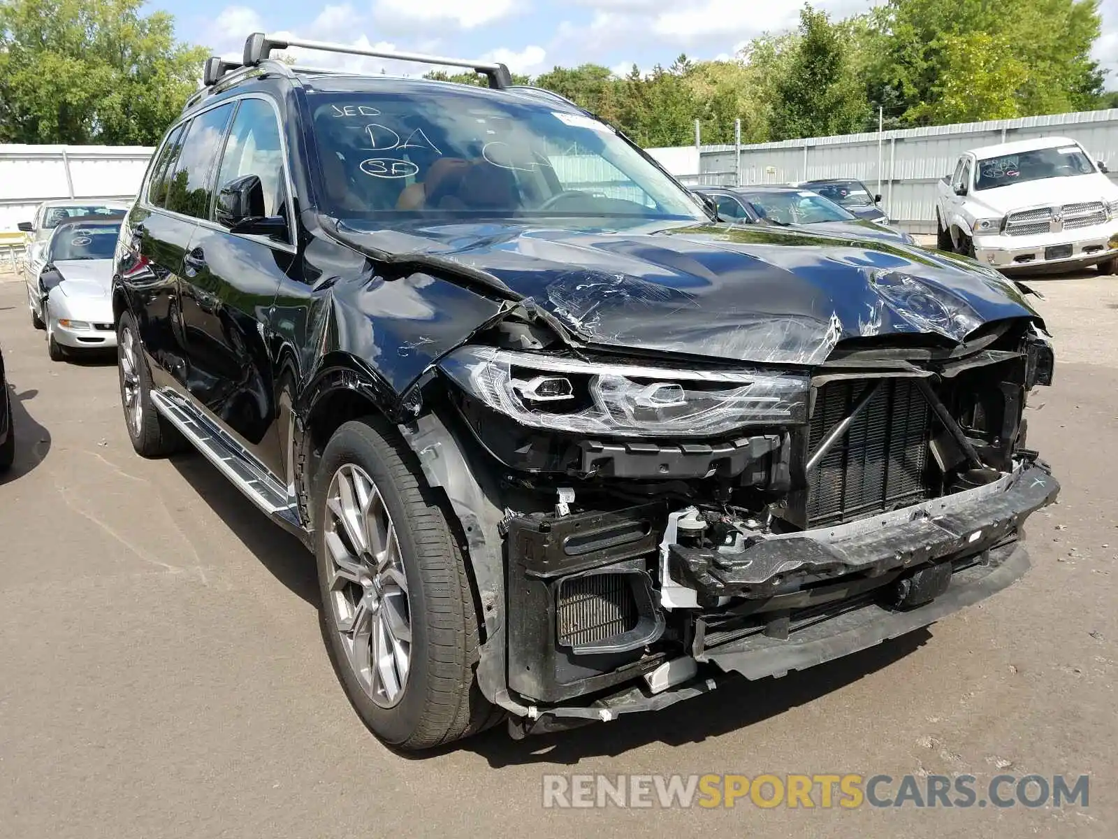 1 Photograph of a damaged car 5UXCW2C5XKL081491 BMW X7 2019