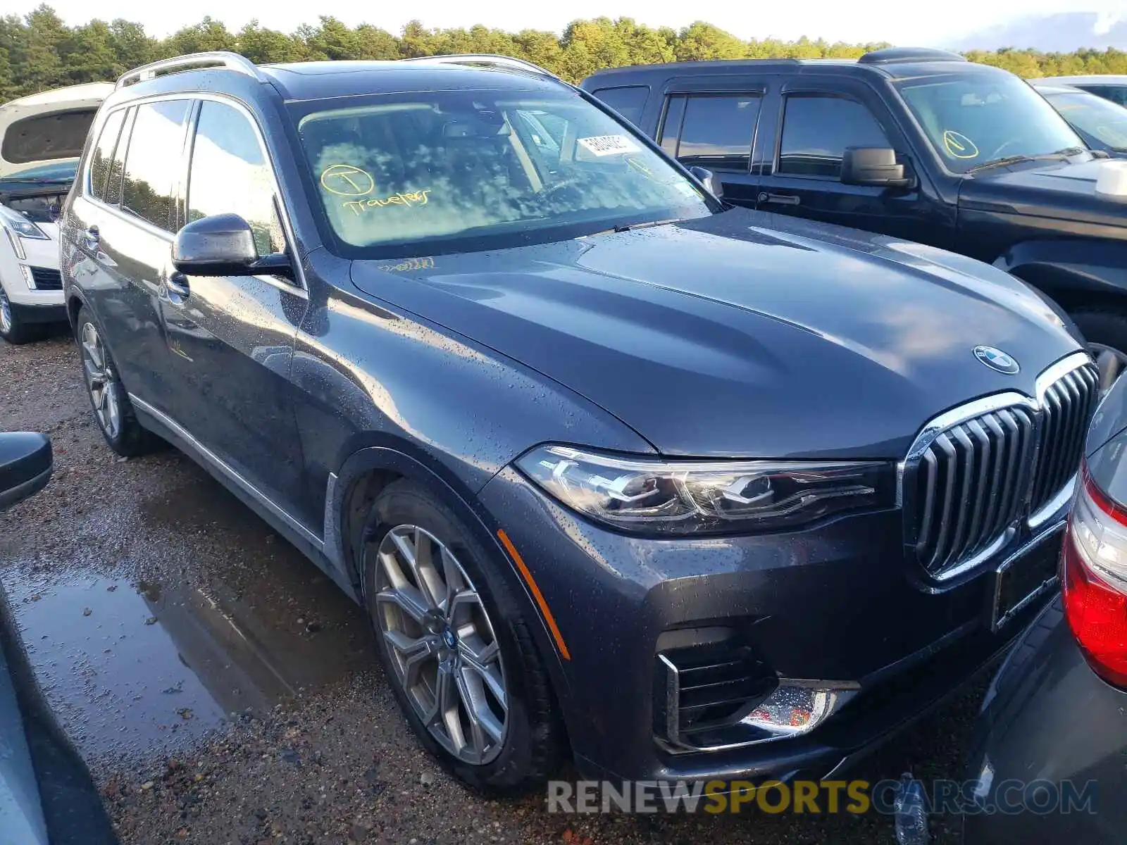 1 Photograph of a damaged car 5UXCW2C5XKL081684 BMW X7 2019