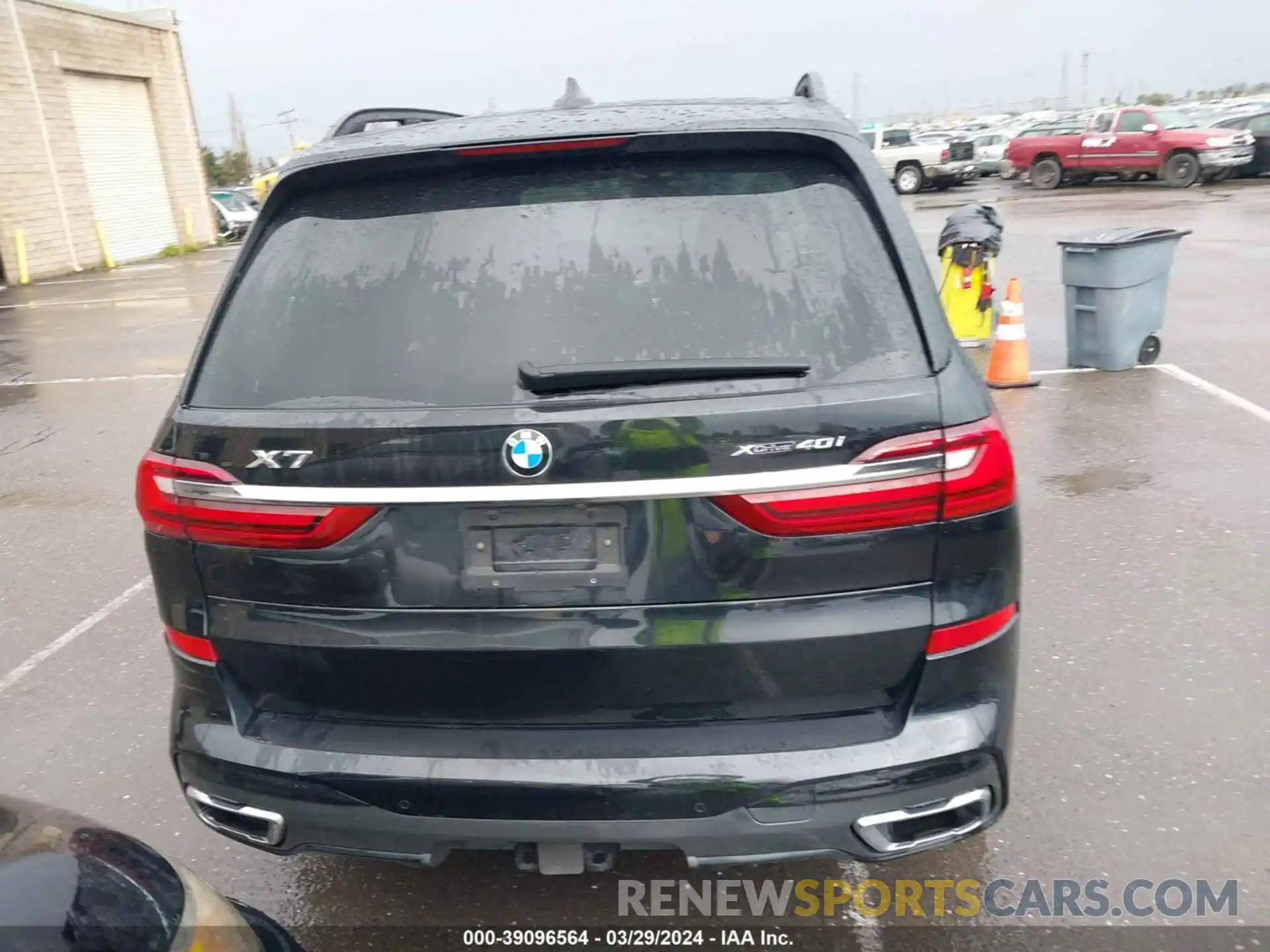 16 Фотография поврежденного автомобиля 5UXCW2C5XKL083581 BMW X7 2019