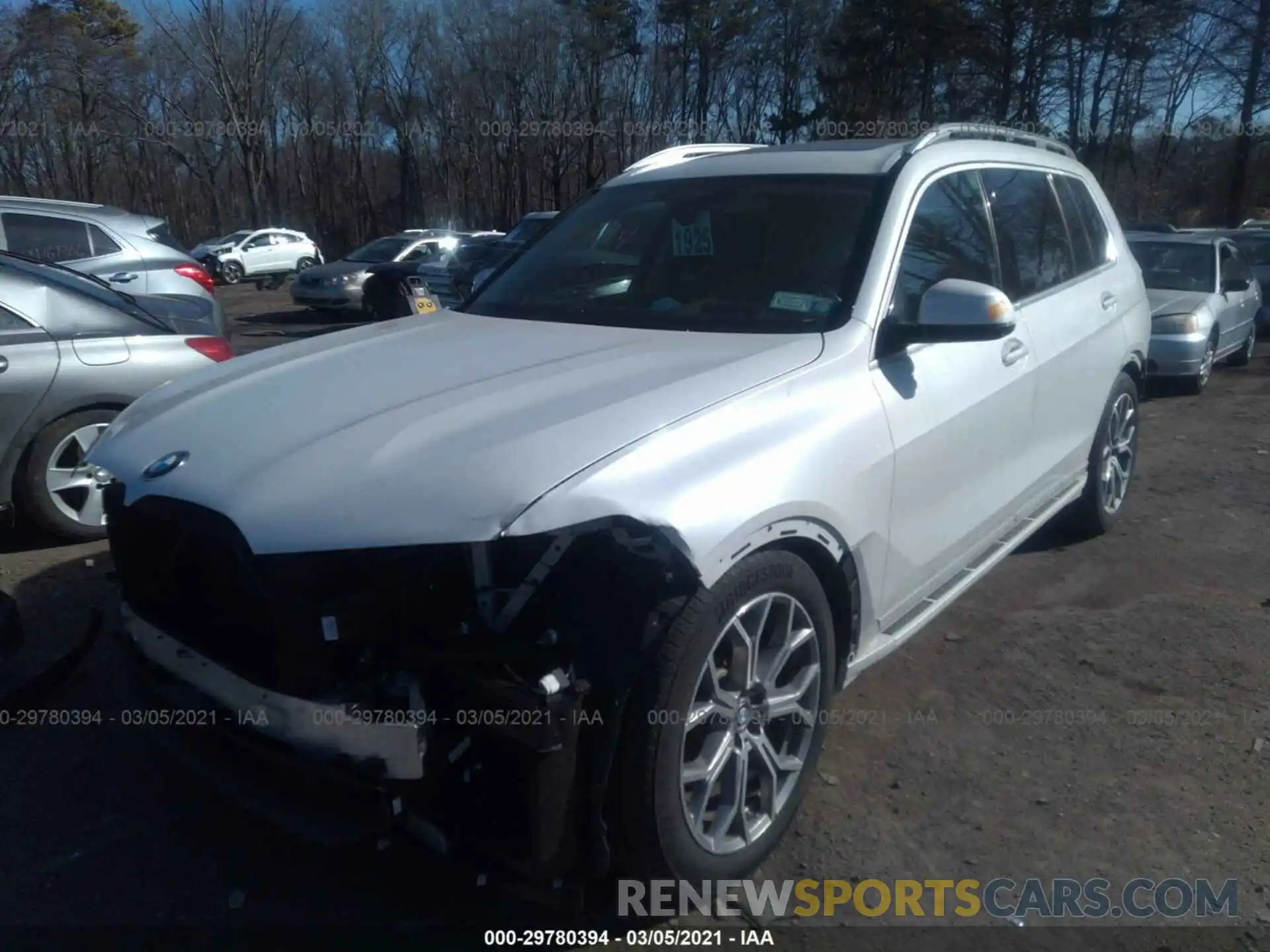 2 Photograph of a damaged car 5UXCX4C51KLS35935 BMW X7 2019