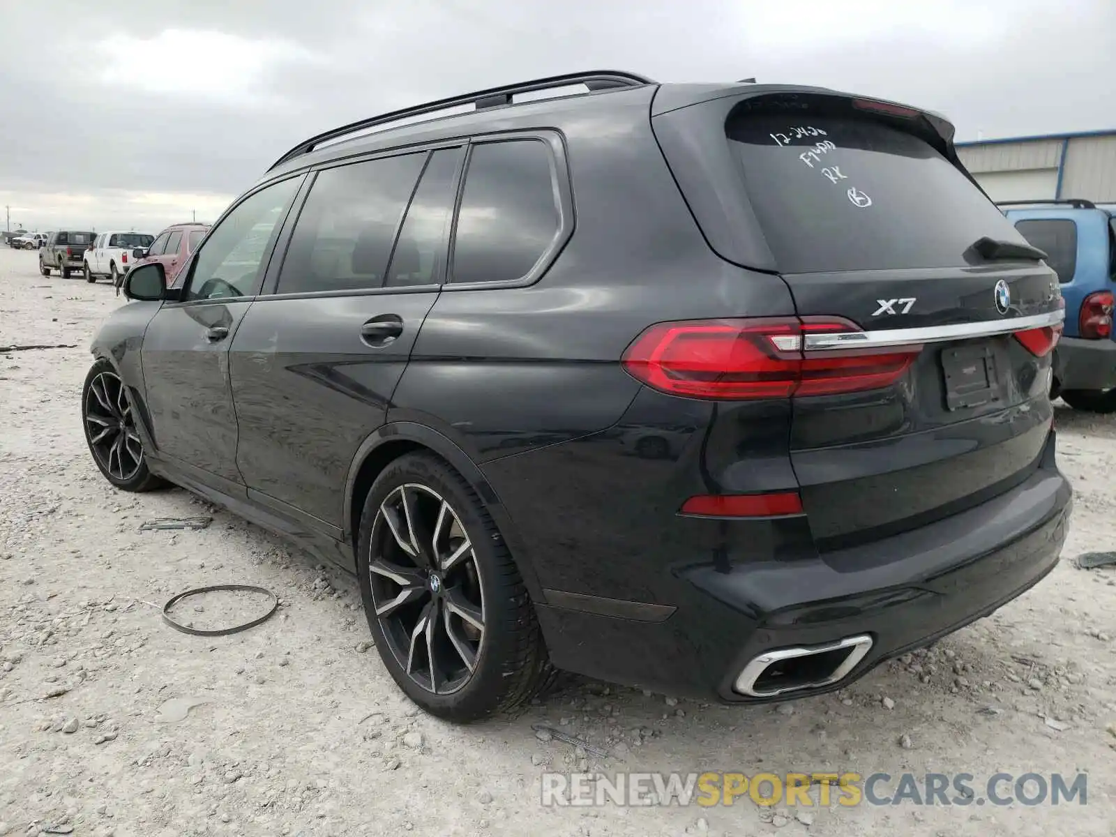 3 Фотография поврежденного автомобиля 5UXCX4C53KLS36469 BMW X7 2019