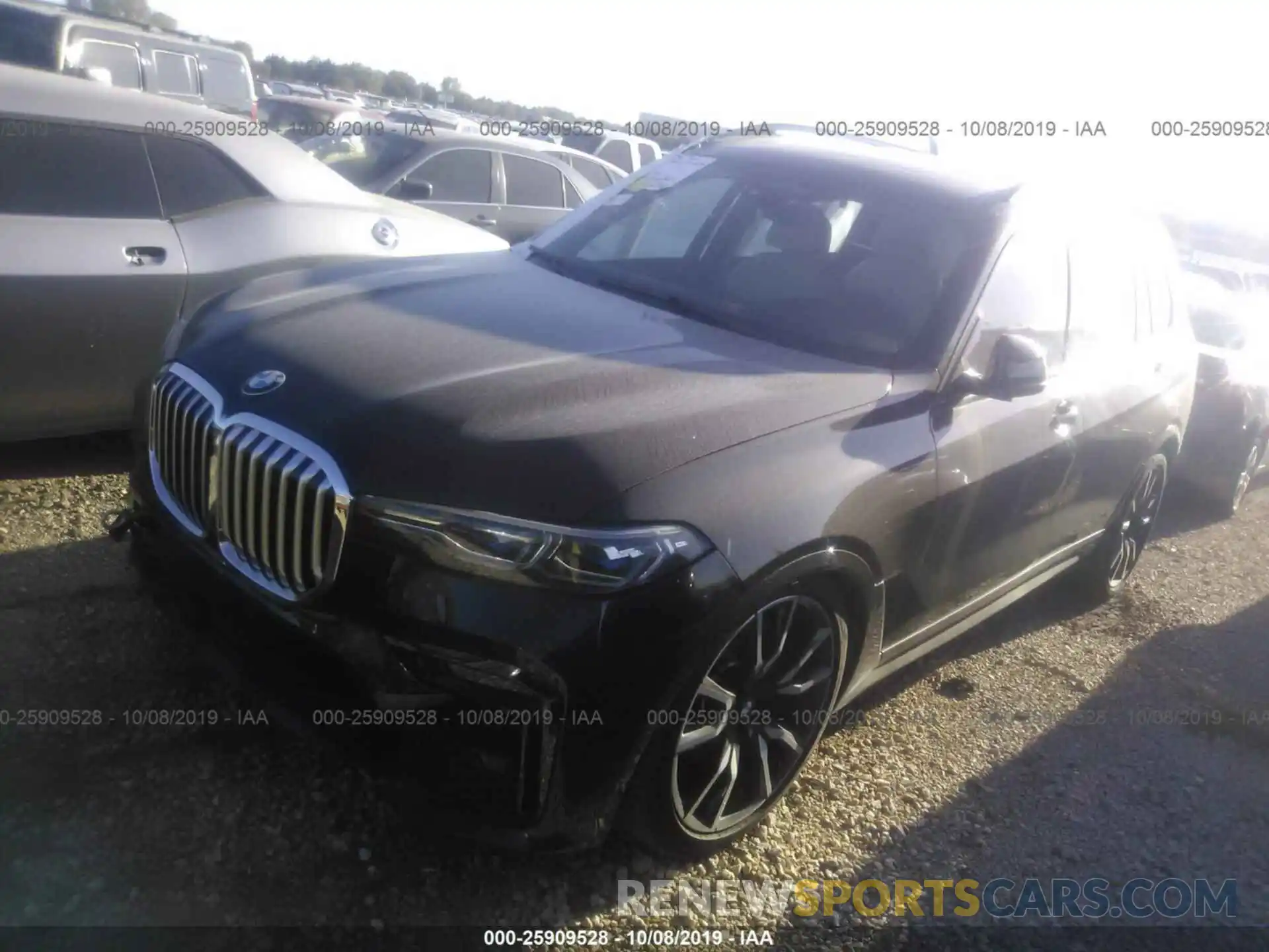 2 Фотография поврежденного автомобиля 5UXCX4C53KLS36892 BMW X7 2019