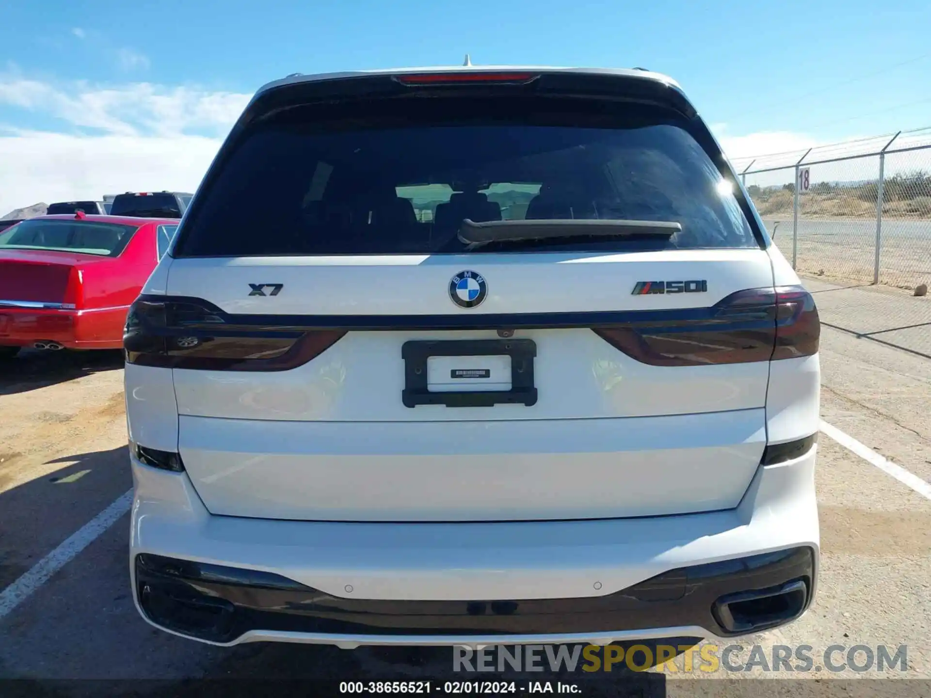 16 Photograph of a damaged car 5UXCX4C54KLS39090 BMW X7 2019