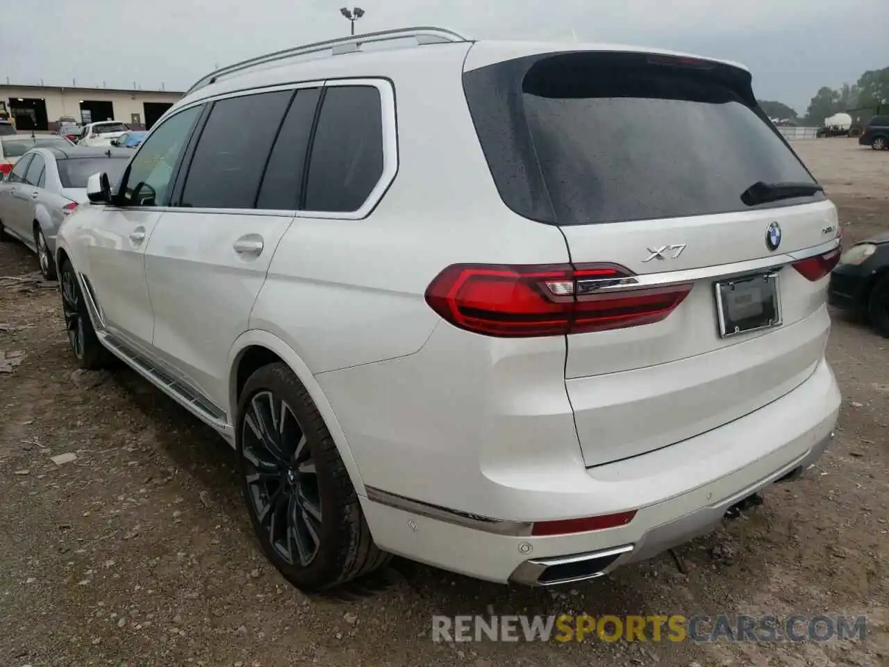 3 Фотография поврежденного автомобиля 5UXCX4C55KLS36358 BMW X7 2019