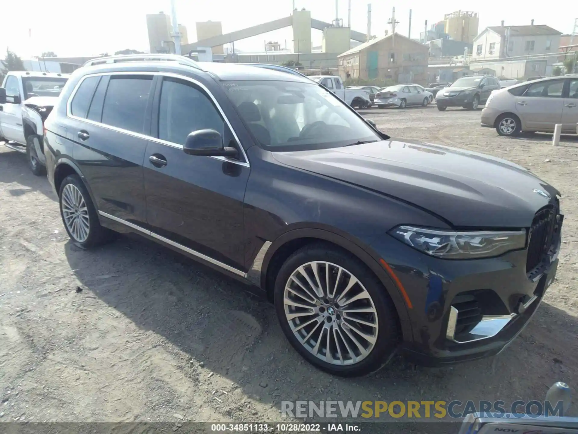 1 Photograph of a damaged car 5UXCX4C56KLS37776 BMW X7 2019