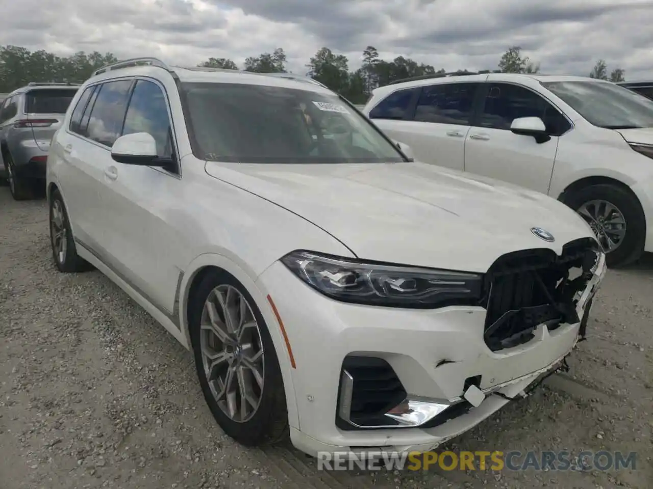 1 Photograph of a damaged car 5UXCX4C57KLB40072 BMW X7 2019