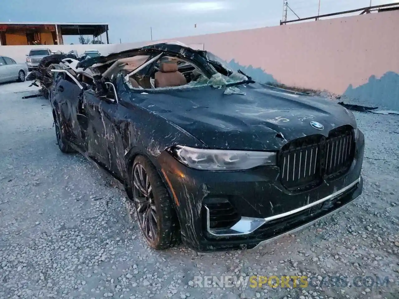 9 Photograph of a damaged car 5UXCX4C57KLS36264 BMW X7 2019