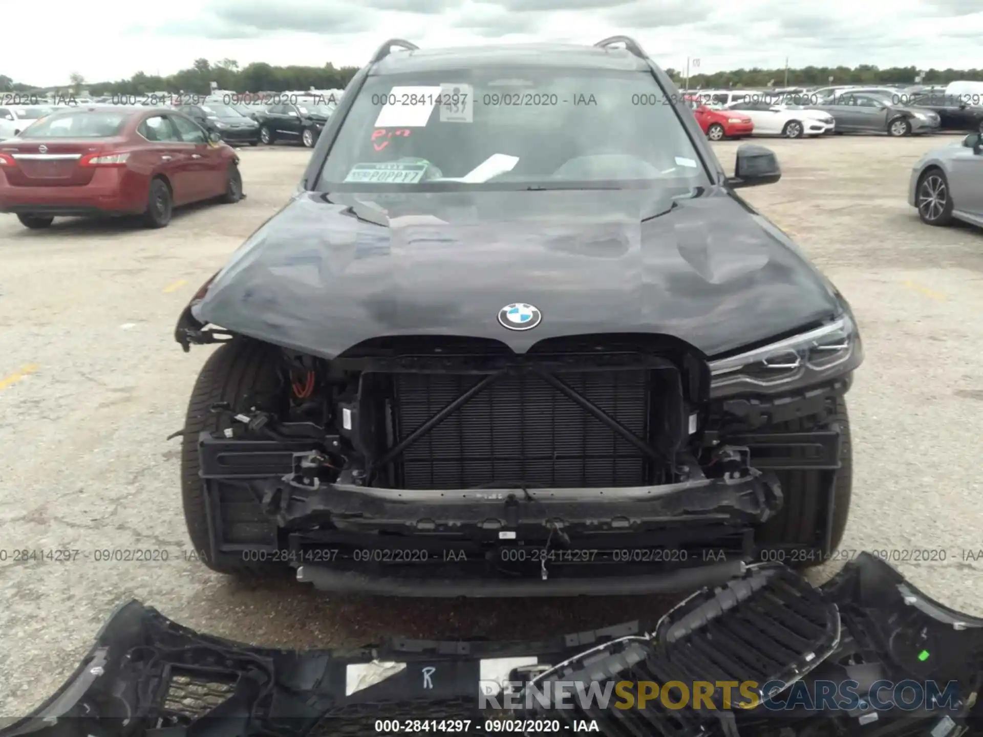 6 Фотография поврежденного автомобиля 5UXCX4C57KLS37768 BMW X7 2019