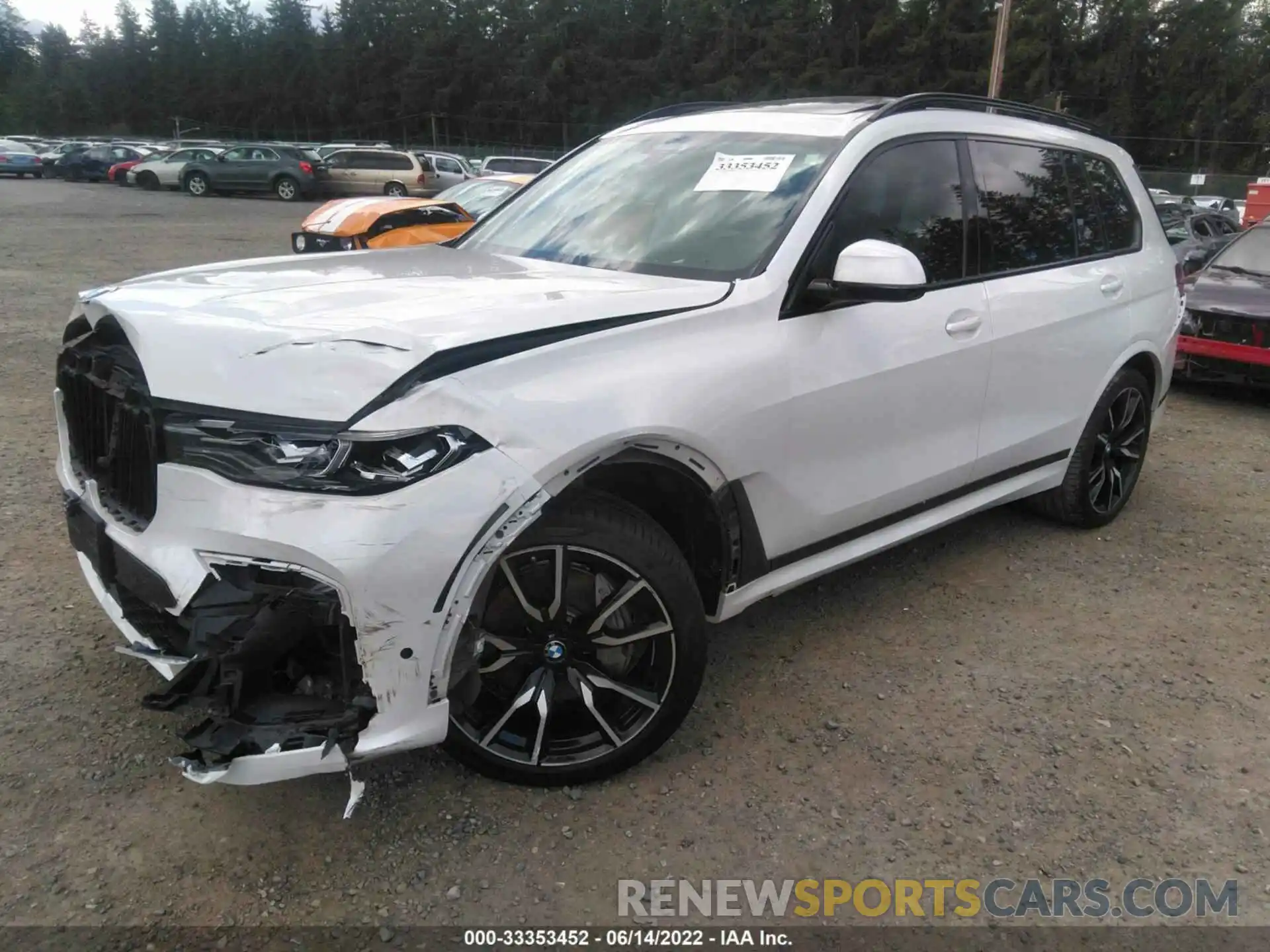 2 Photograph of a damaged car 5UXCX4C57KLS38094 BMW X7 2019