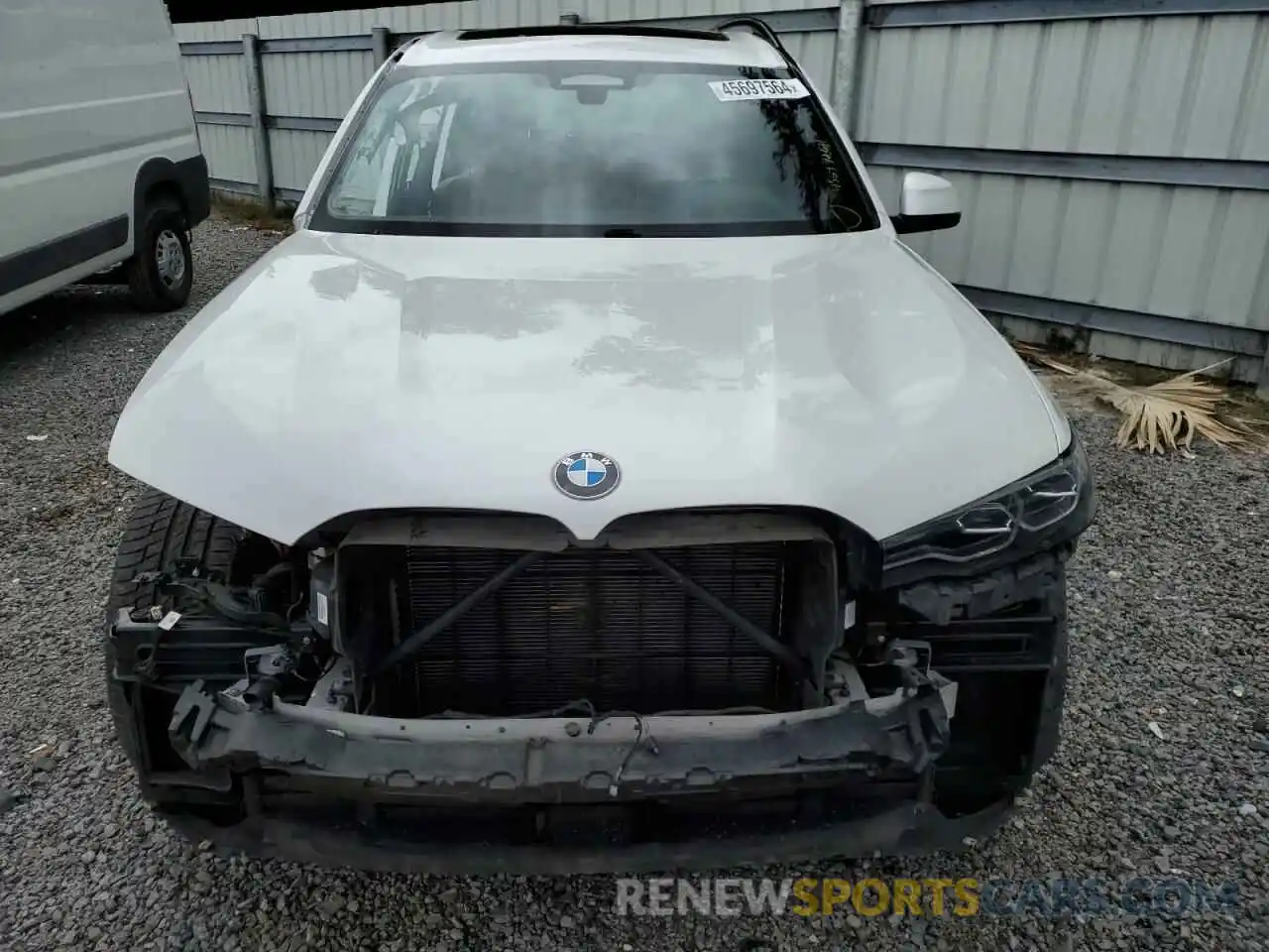 5 Photograph of a damaged car 5UXCX4C57KLS38158 BMW X7 2019