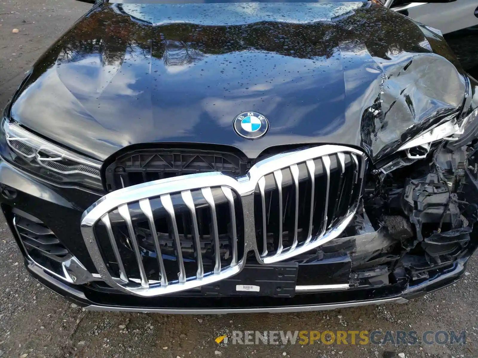 7 Photograph of a damaged car 5UXCX4C58KLS37603 BMW X7 2019