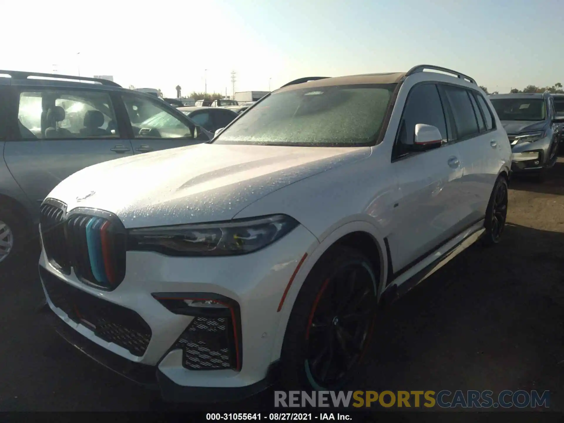 2 Photograph of a damaged car 5UXCX4C58KLS38475 BMW X7 2019