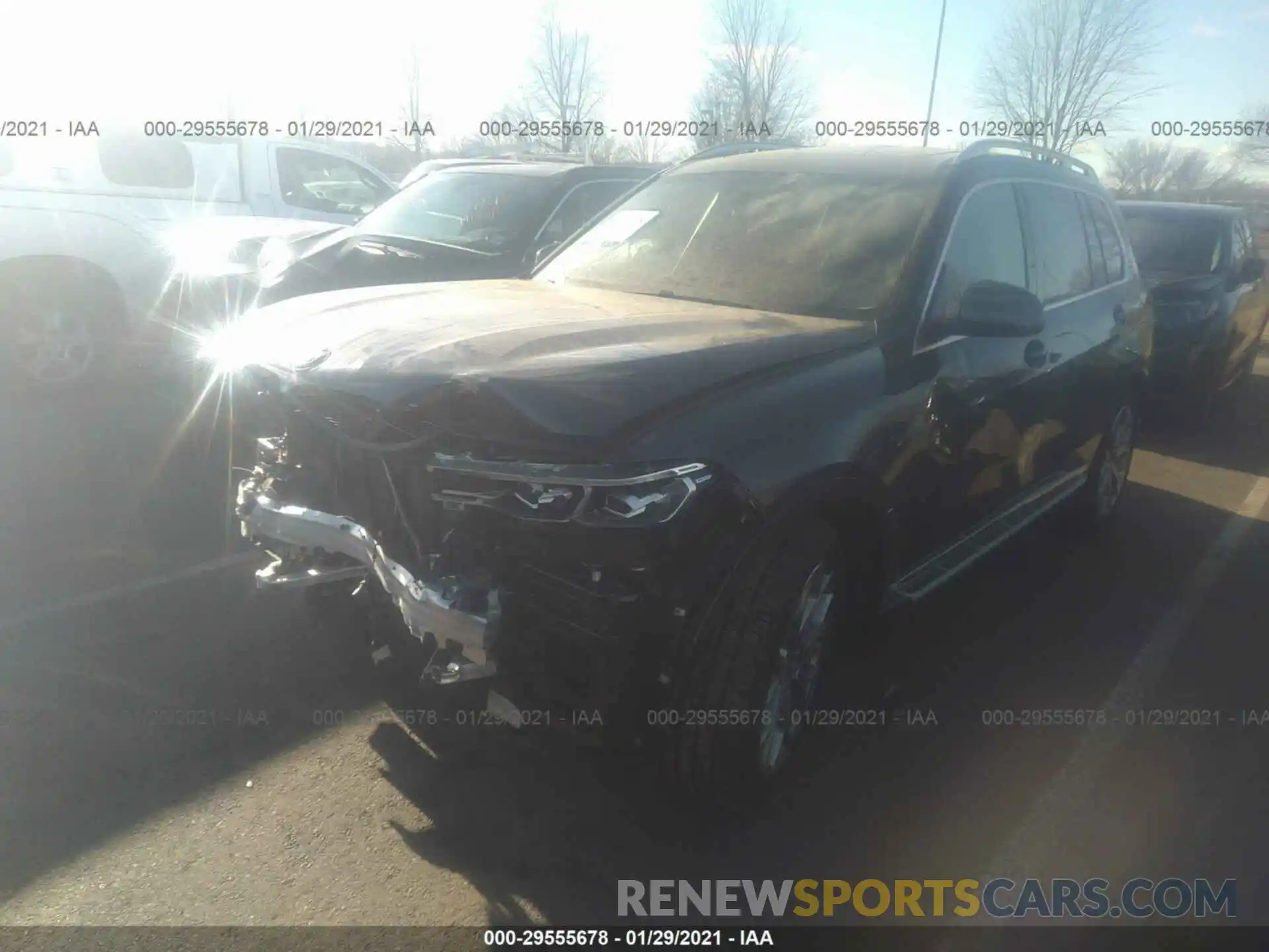 2 Photograph of a damaged car 5UXCX4C58KLS38976 BMW X7 2019