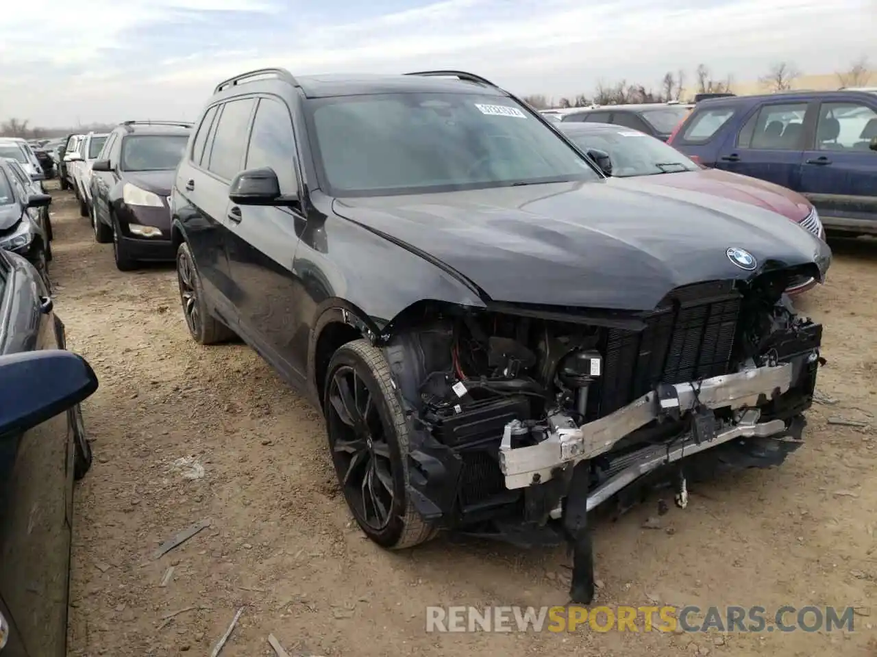 1 Photograph of a damaged car 5UXCX4C59KLS36704 BMW X7 2019