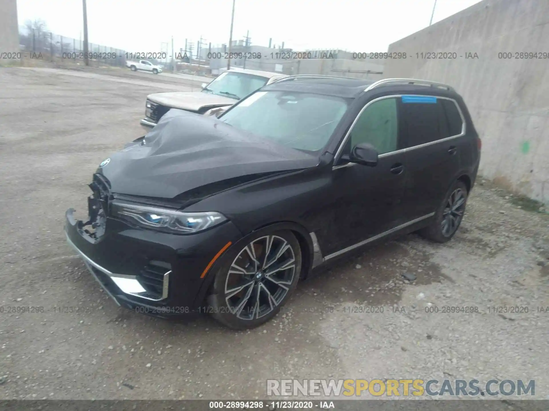 2 Фотография поврежденного автомобиля 5UXCX4C59KLS36914 BMW X7 2019