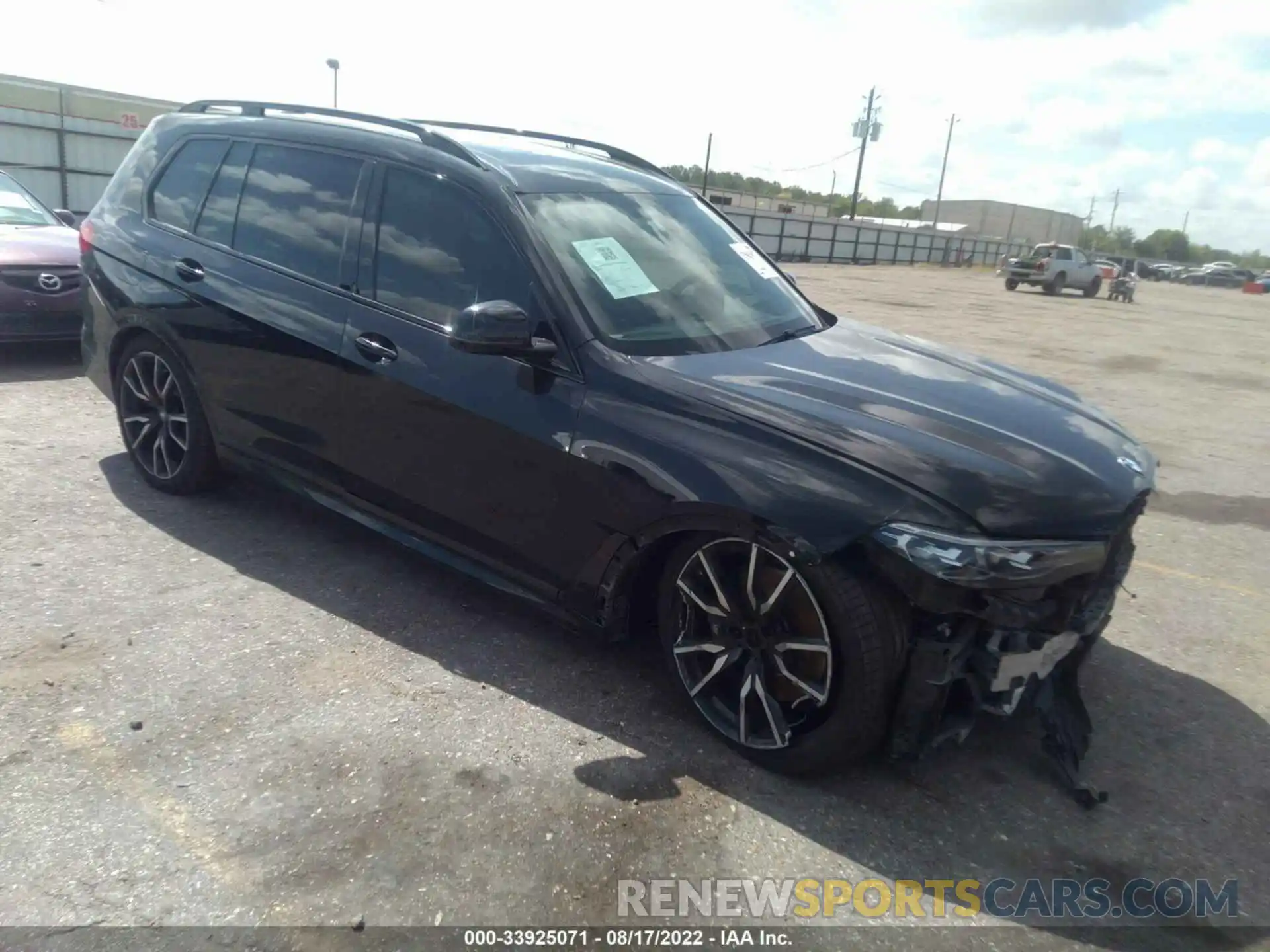 1 Photograph of a damaged car 5UXCX4C59KLS37416 BMW X7 2019