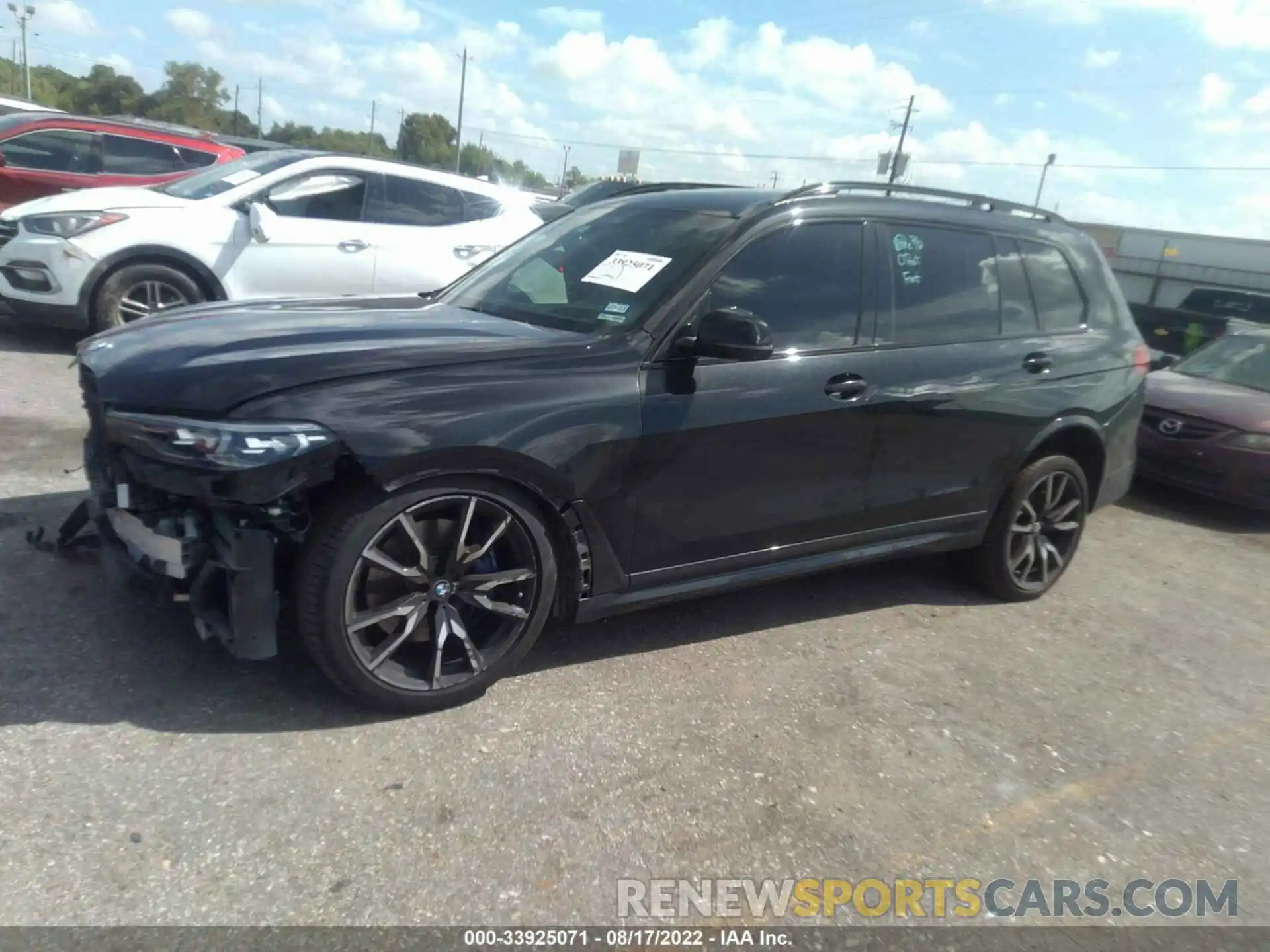 2 Photograph of a damaged car 5UXCX4C59KLS37416 BMW X7 2019