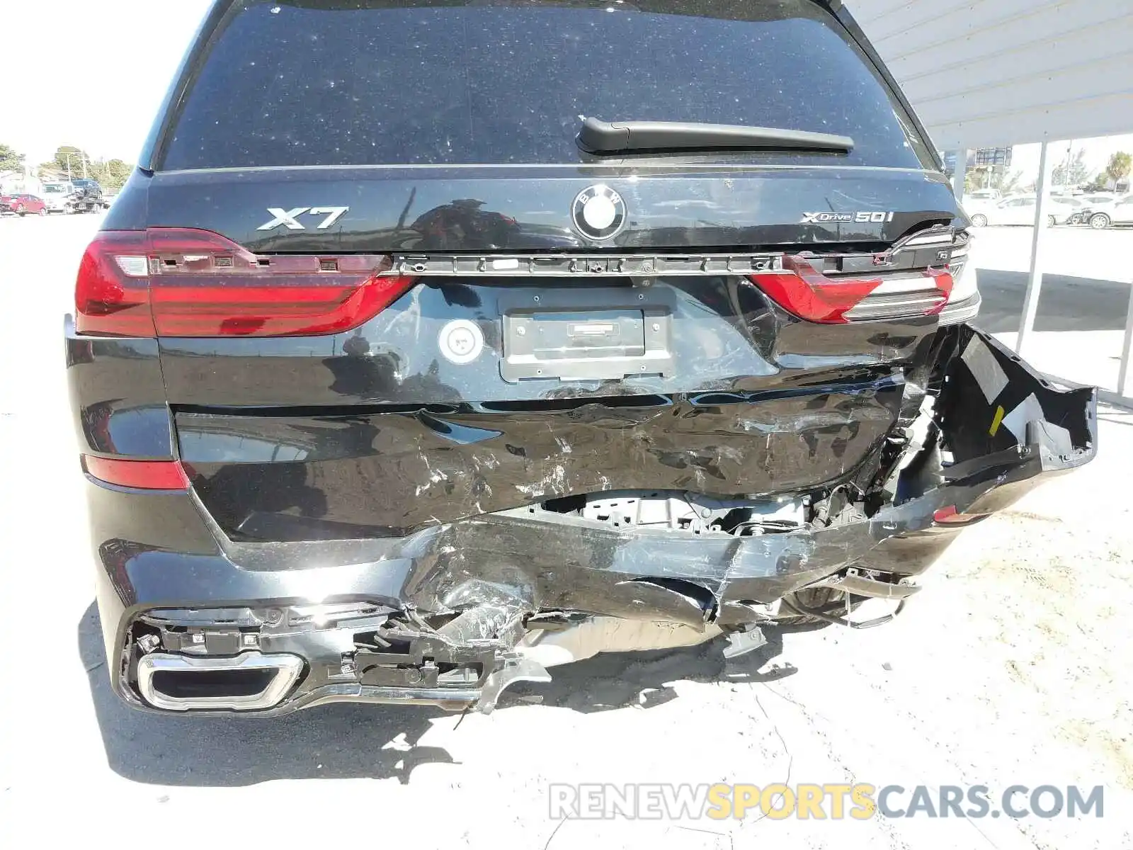 9 Photograph of a damaged car 5UXCX4C59KLS37772 BMW X7 2019