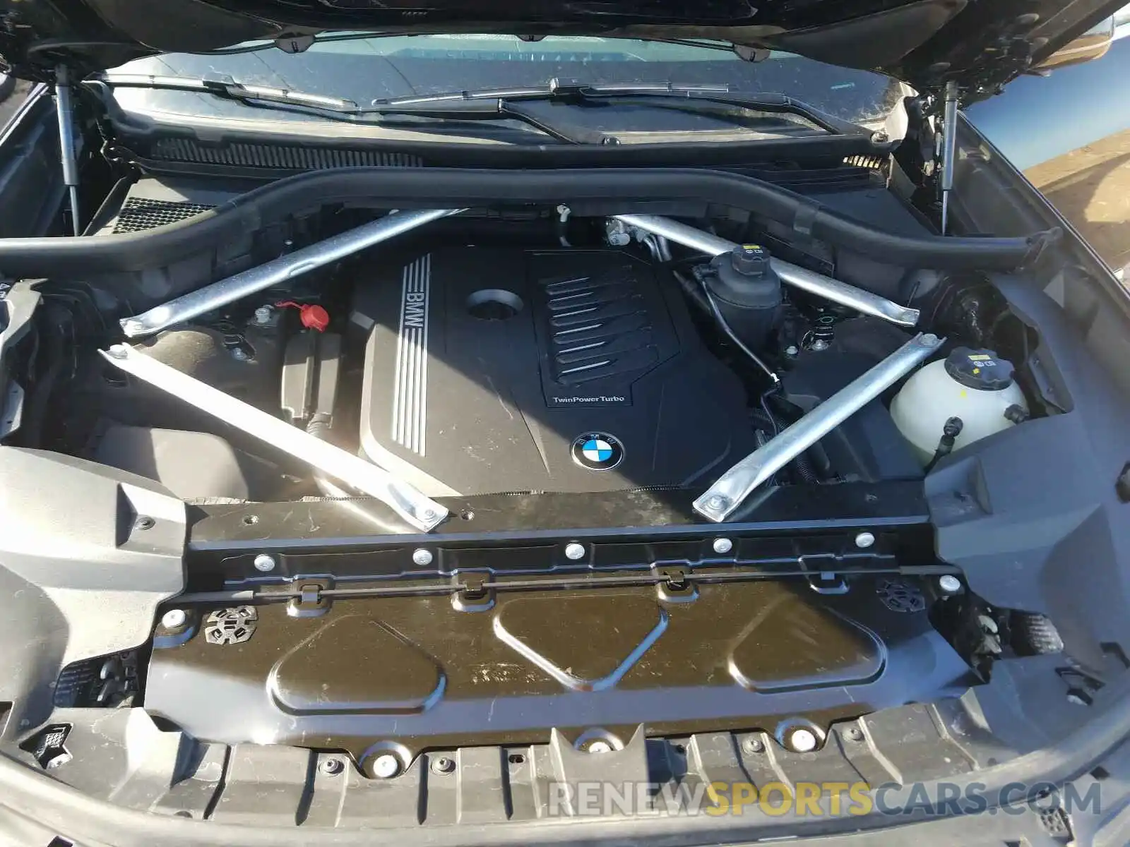 7 Фотография поврежденного автомобиля 5UXCW2C00L9B06890 BMW X7 2020