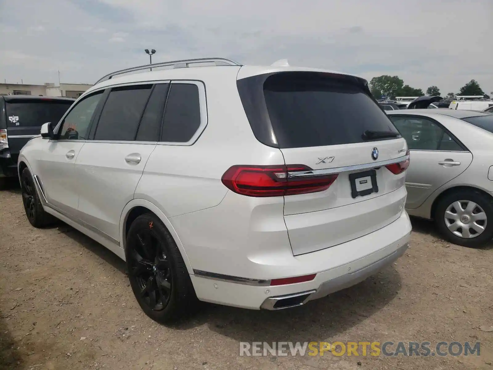 3 Фотография поврежденного автомобиля 5UXCW2C00L9B59041 BMW X7 2020