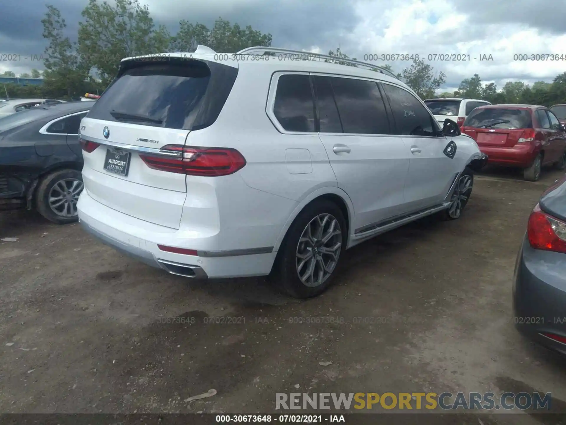 4 Фотография поврежденного автомобиля 5UXCW2C00L9B88877 BMW X7 2020