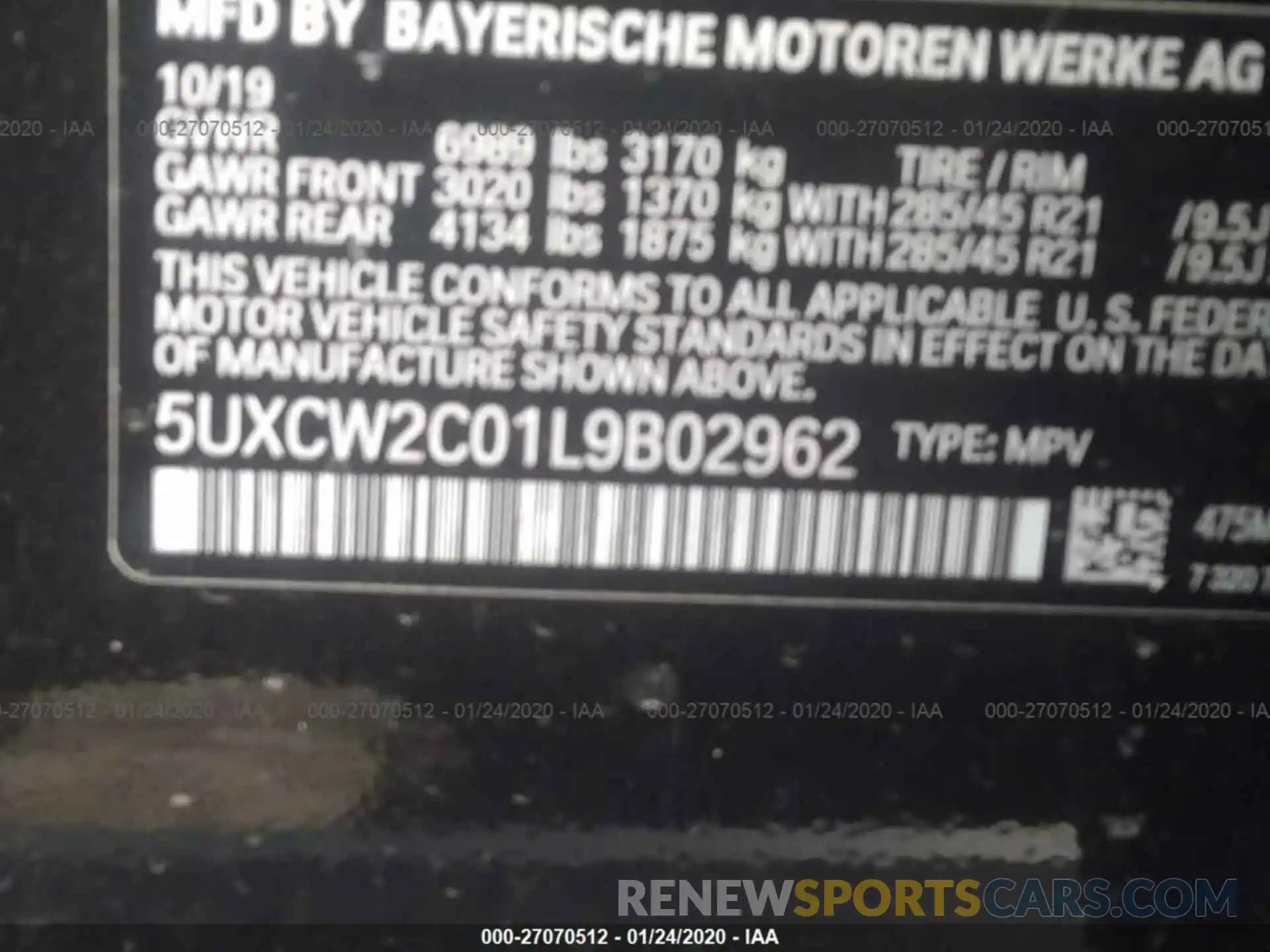 9 Photograph of a damaged car 5UXCW2C01L9B02962 BMW X7 2020