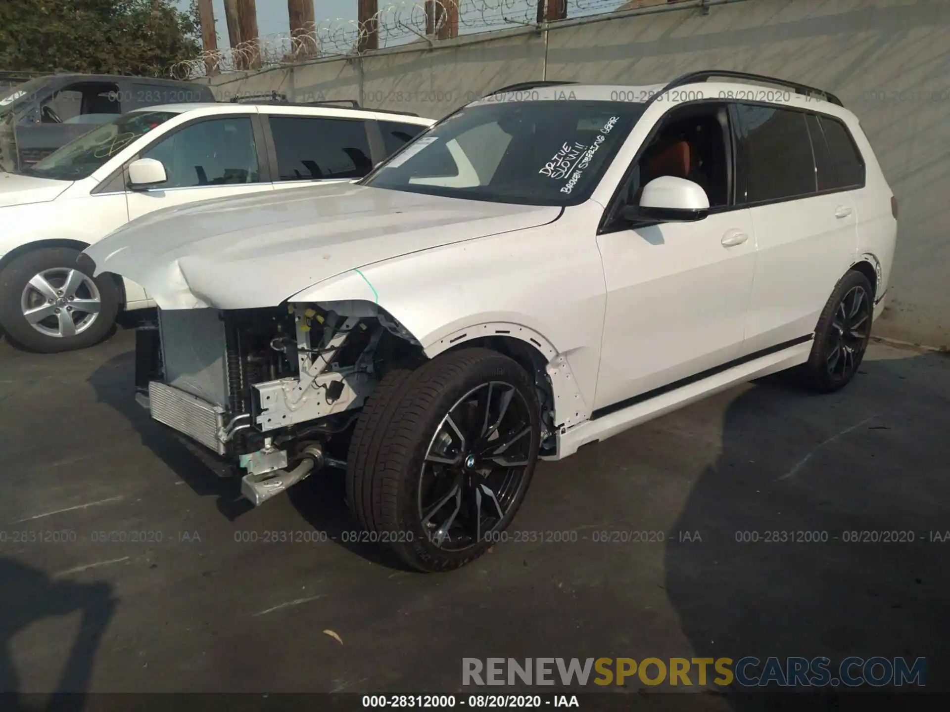 2 Photograph of a damaged car 5UXCW2C01L9C57897 BMW X7 2020