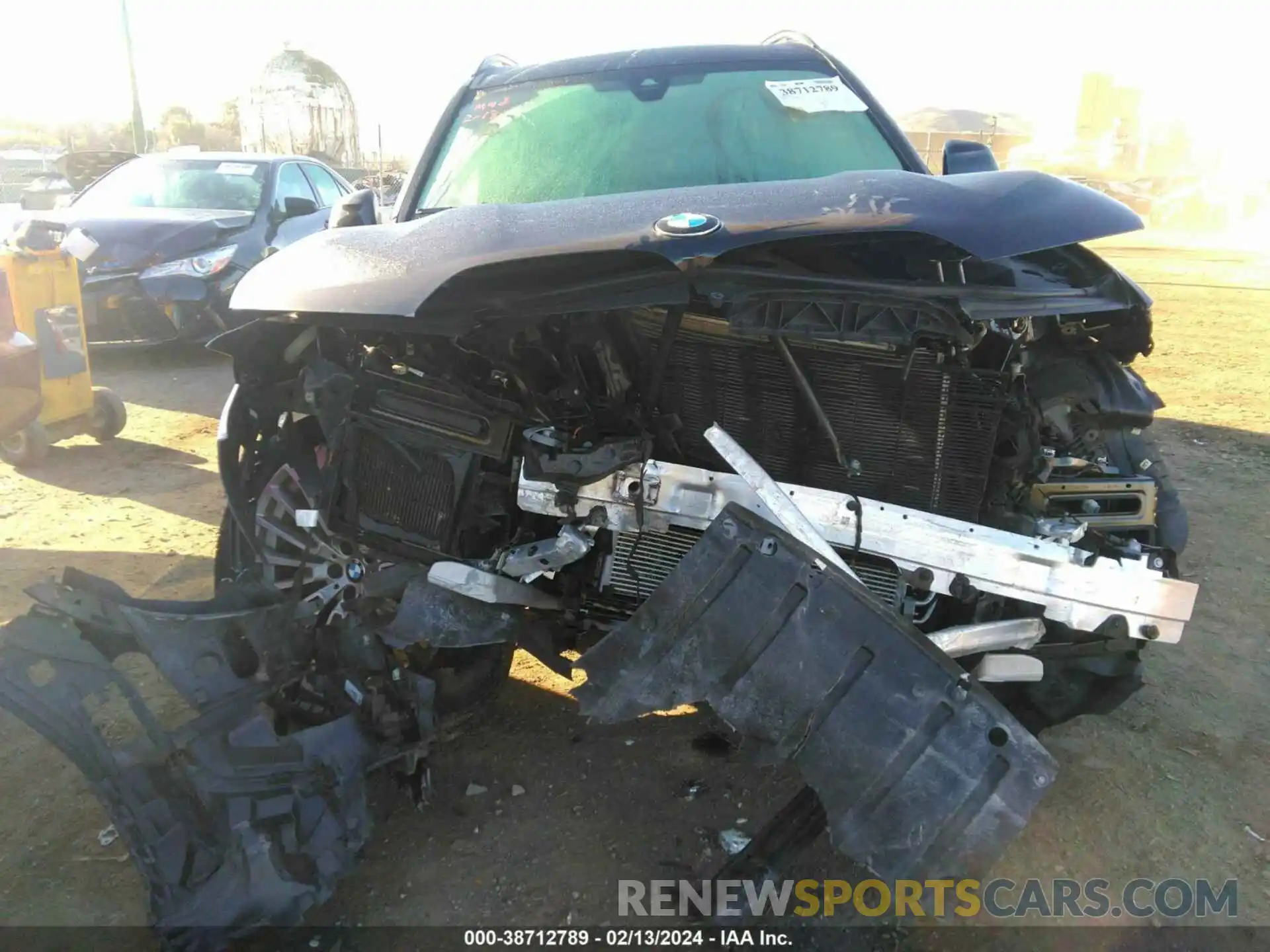 12 Photograph of a damaged car 5UXCW2C01L9C64039 BMW X7 2020
