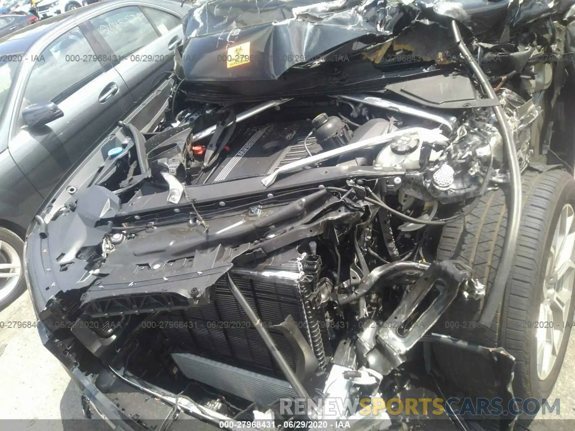 10 Фотография поврежденного автомобиля 5UXCW2C02L9A02837 BMW X7 2020