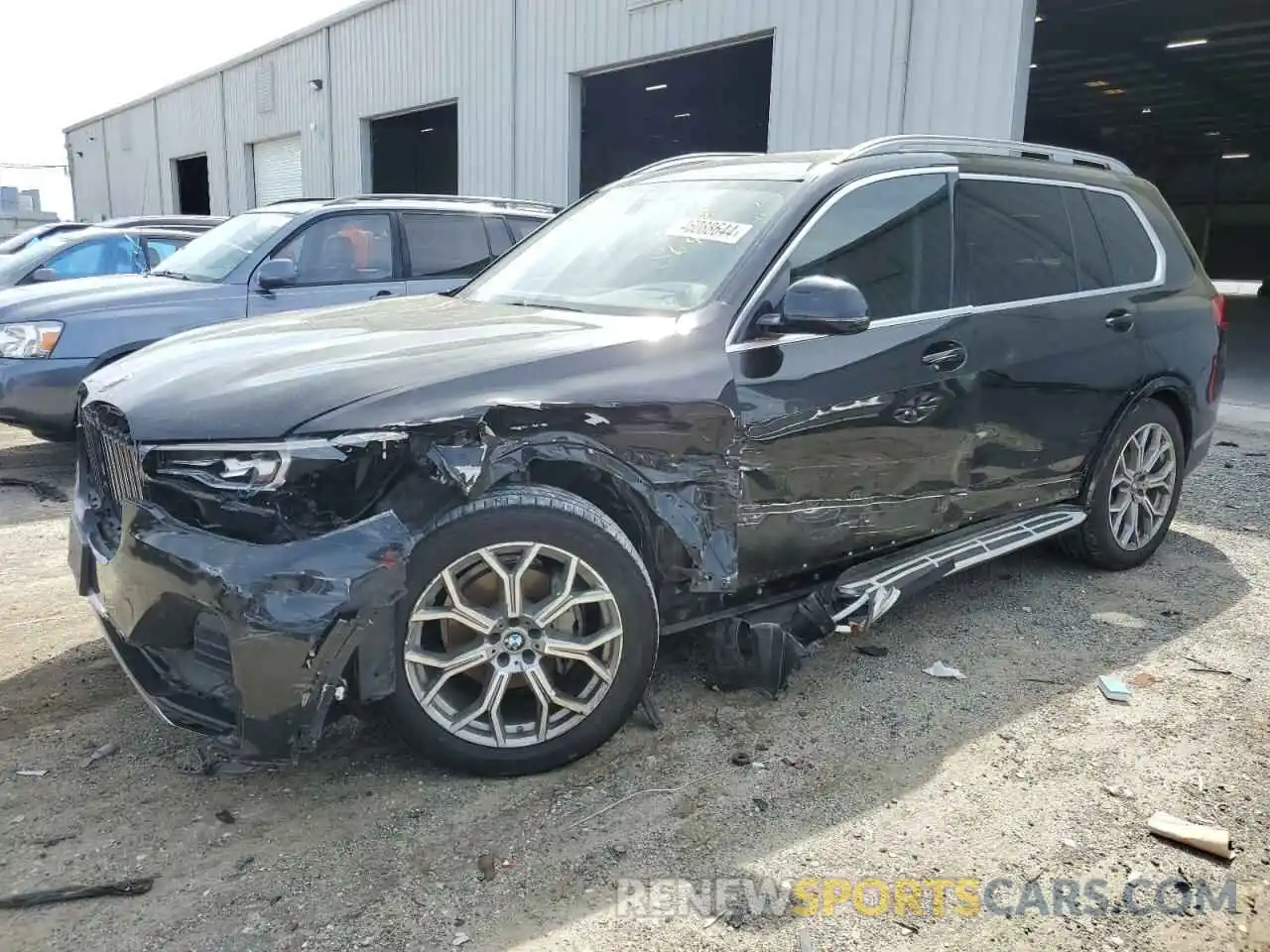 1 Фотография поврежденного автомобиля 5UXCW2C02L9A03776 BMW X7 2020