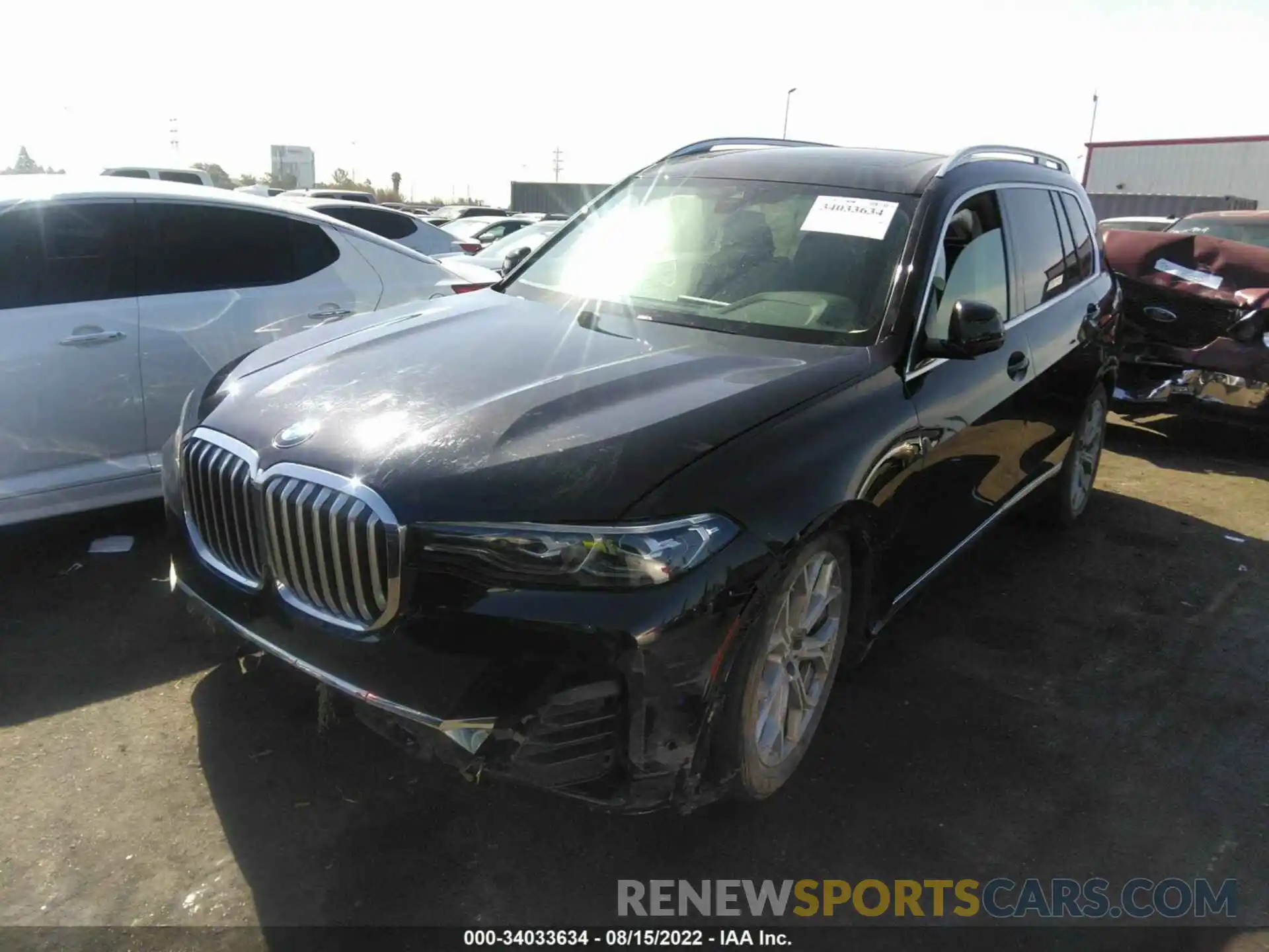 2 Photograph of a damaged car 5UXCW2C03L0E74484 BMW X7 2020