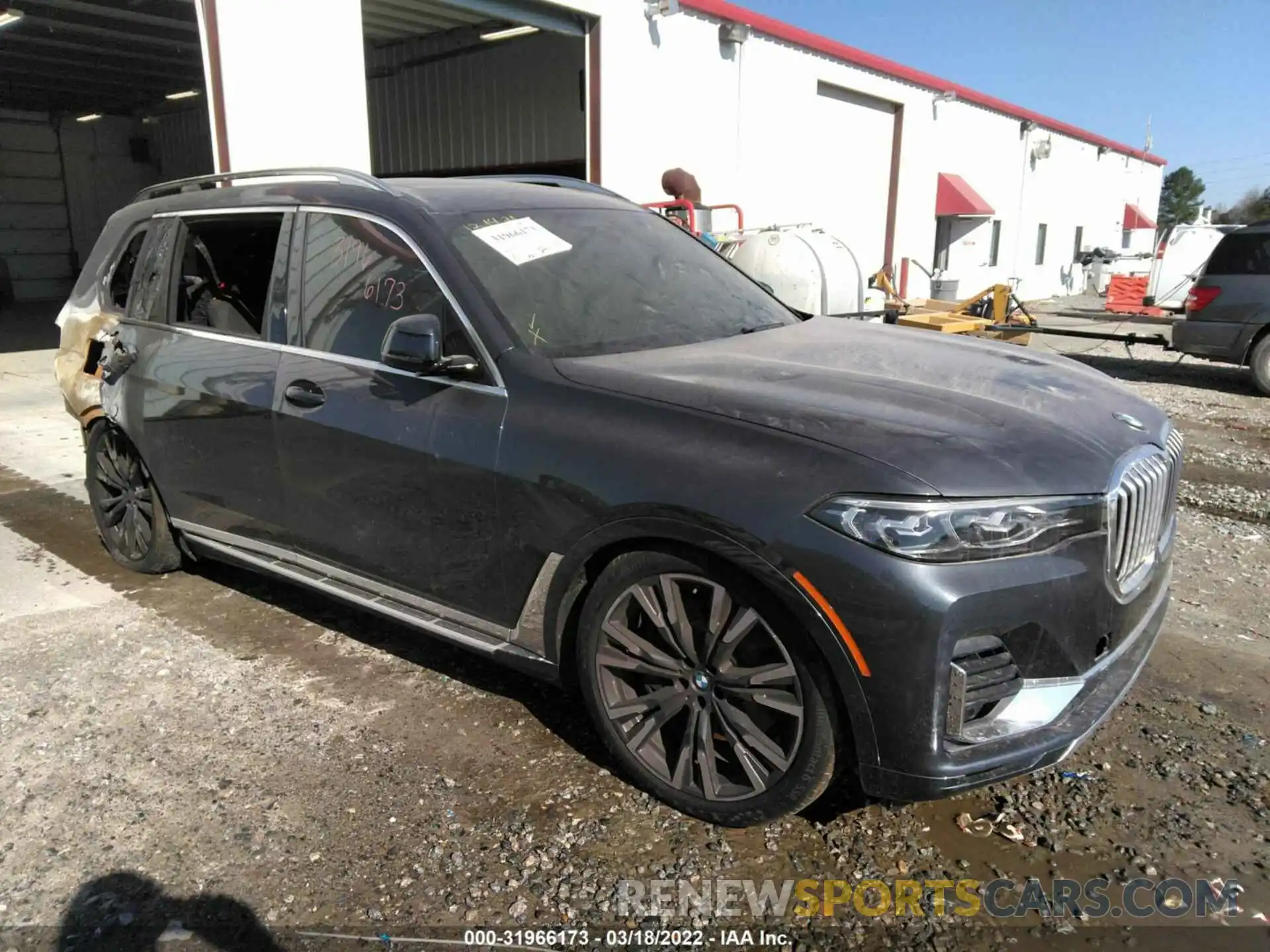 1 Фотография поврежденного автомобиля 5UXCW2C03L9A01597 BMW X7 2020