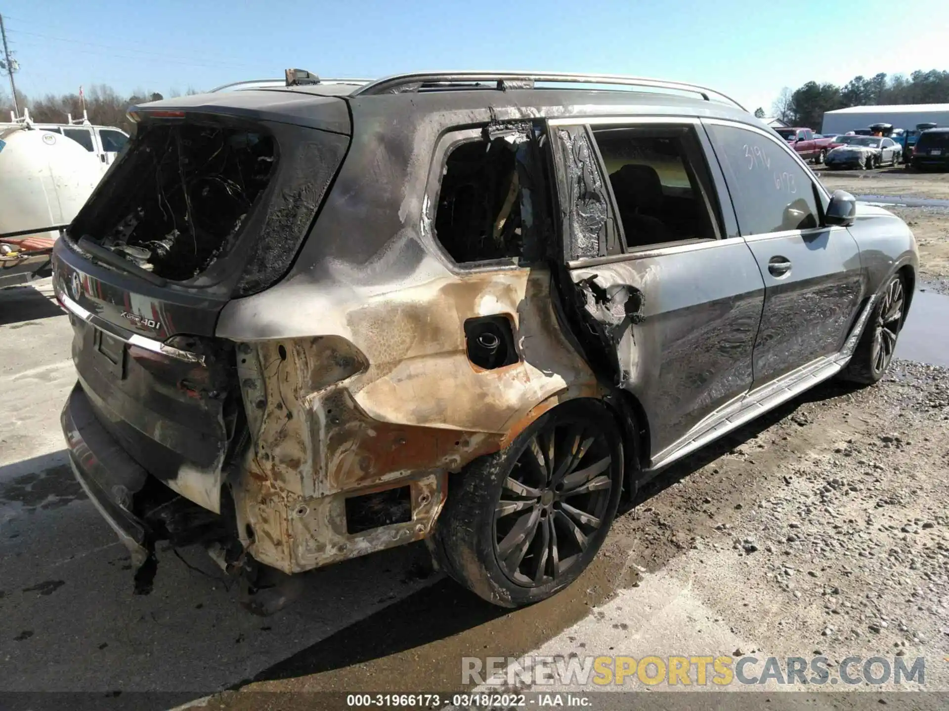 4 Фотография поврежденного автомобиля 5UXCW2C03L9A01597 BMW X7 2020