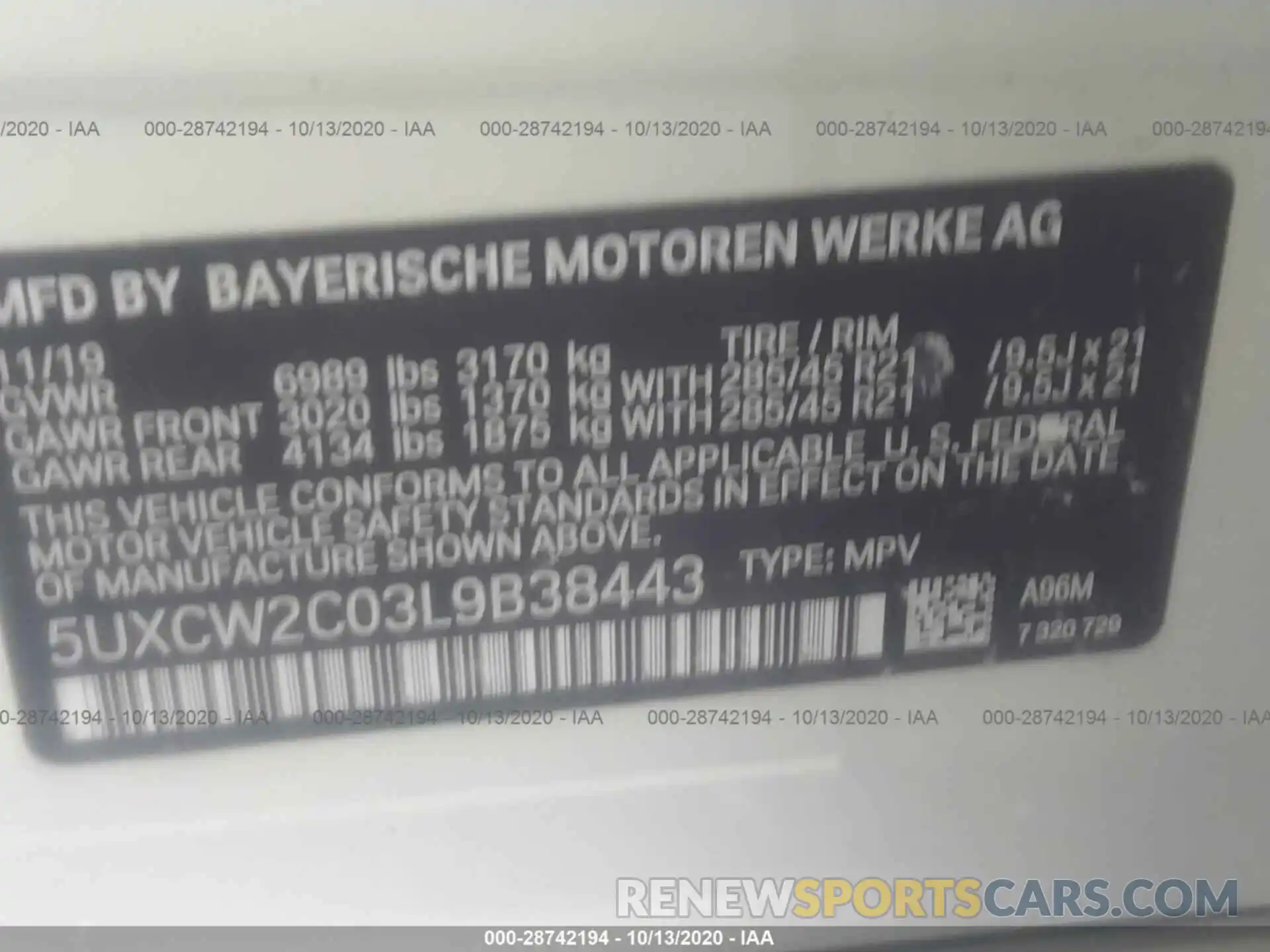 9 Photograph of a damaged car 5UXCW2C03L9B38443 BMW X7 2020