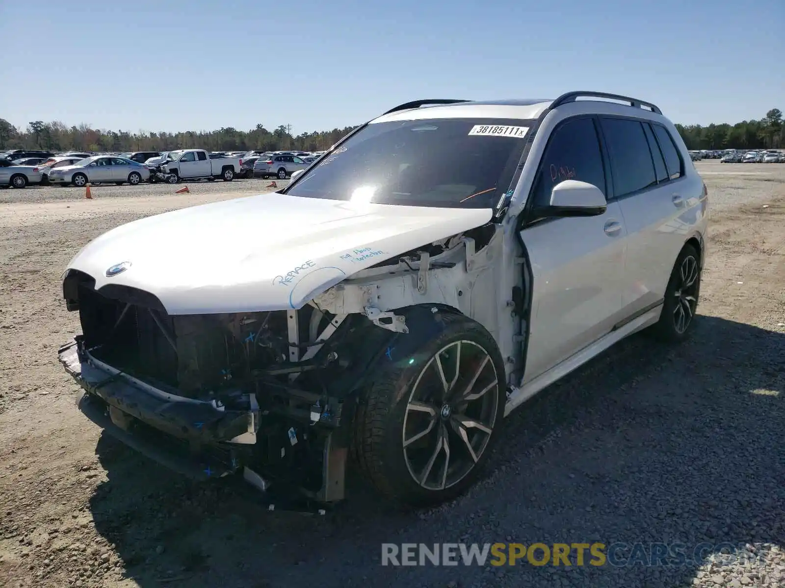 2 Photograph of a damaged car 5UXCW2C03L9B75072 BMW X7 2020