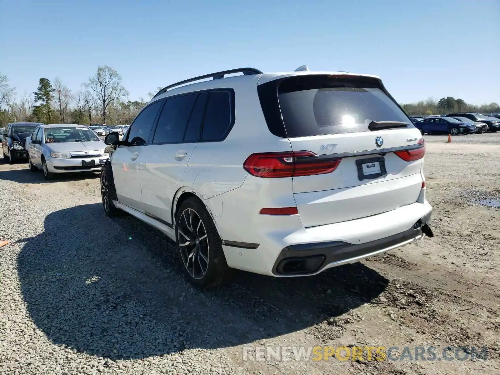 3 Photograph of a damaged car 5UXCW2C03L9B75072 BMW X7 2020