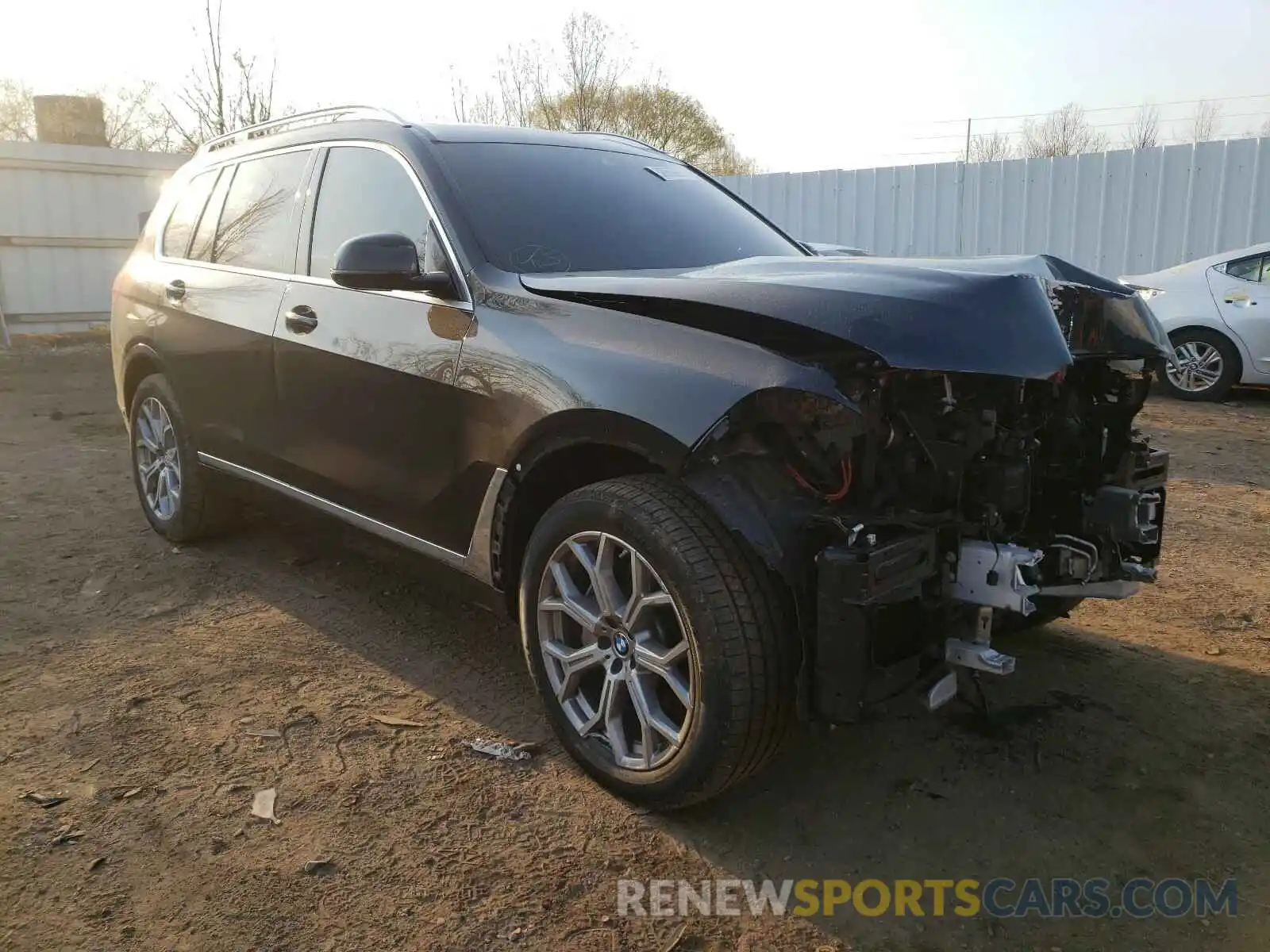 1 Photograph of a damaged car 5UXCW2C03L9C25873 BMW X7 2020