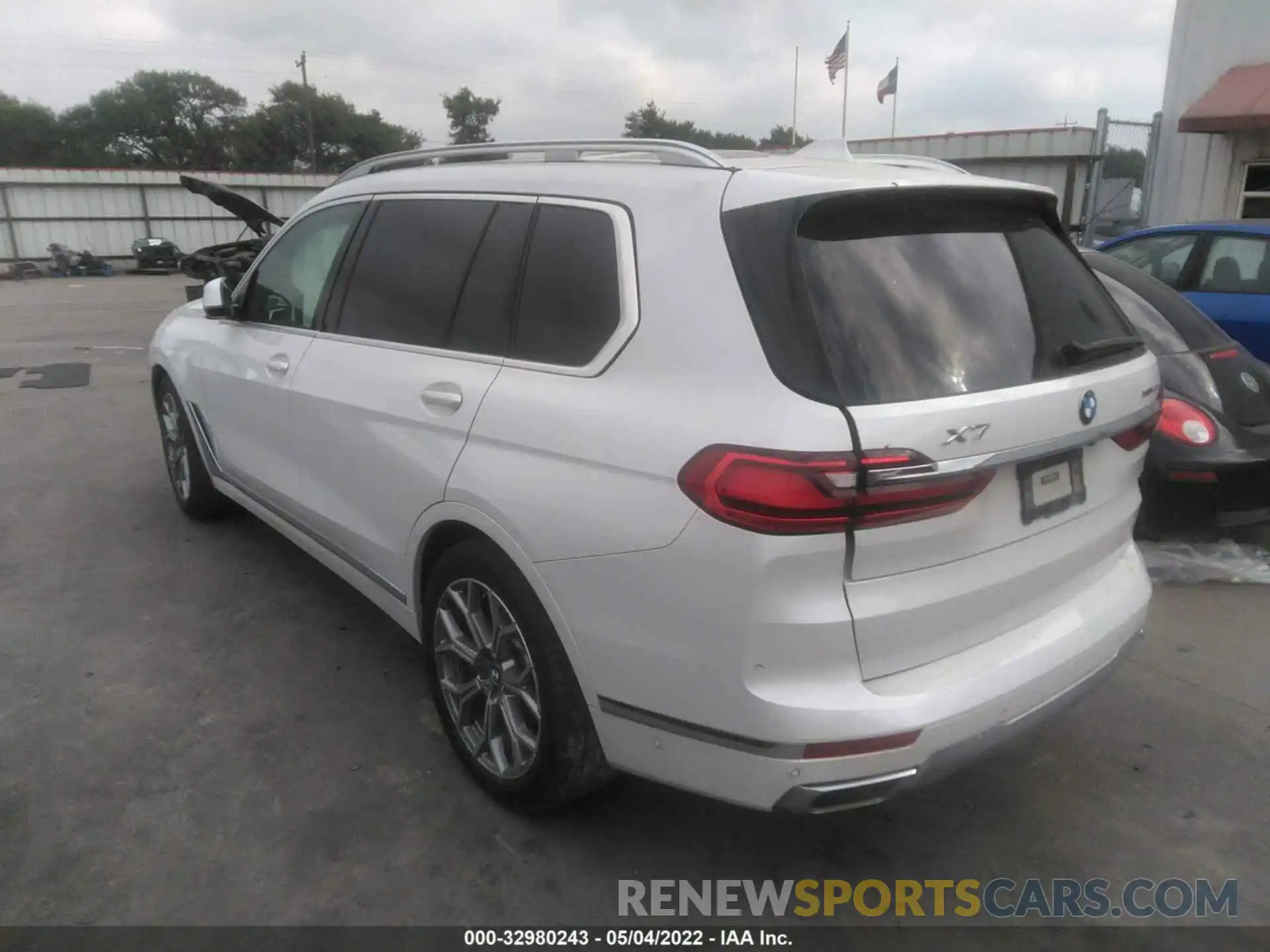 3 Фотография поврежденного автомобиля 5UXCW2C03L9C57514 BMW X7 2020