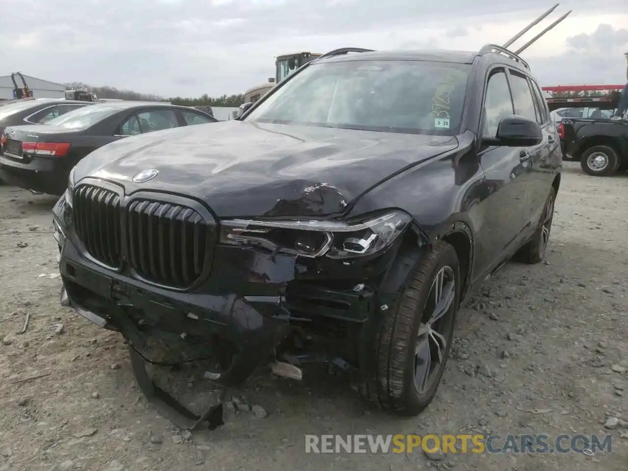 2 Photograph of a damaged car 5UXCW2C04L9C68604 BMW X7 2020