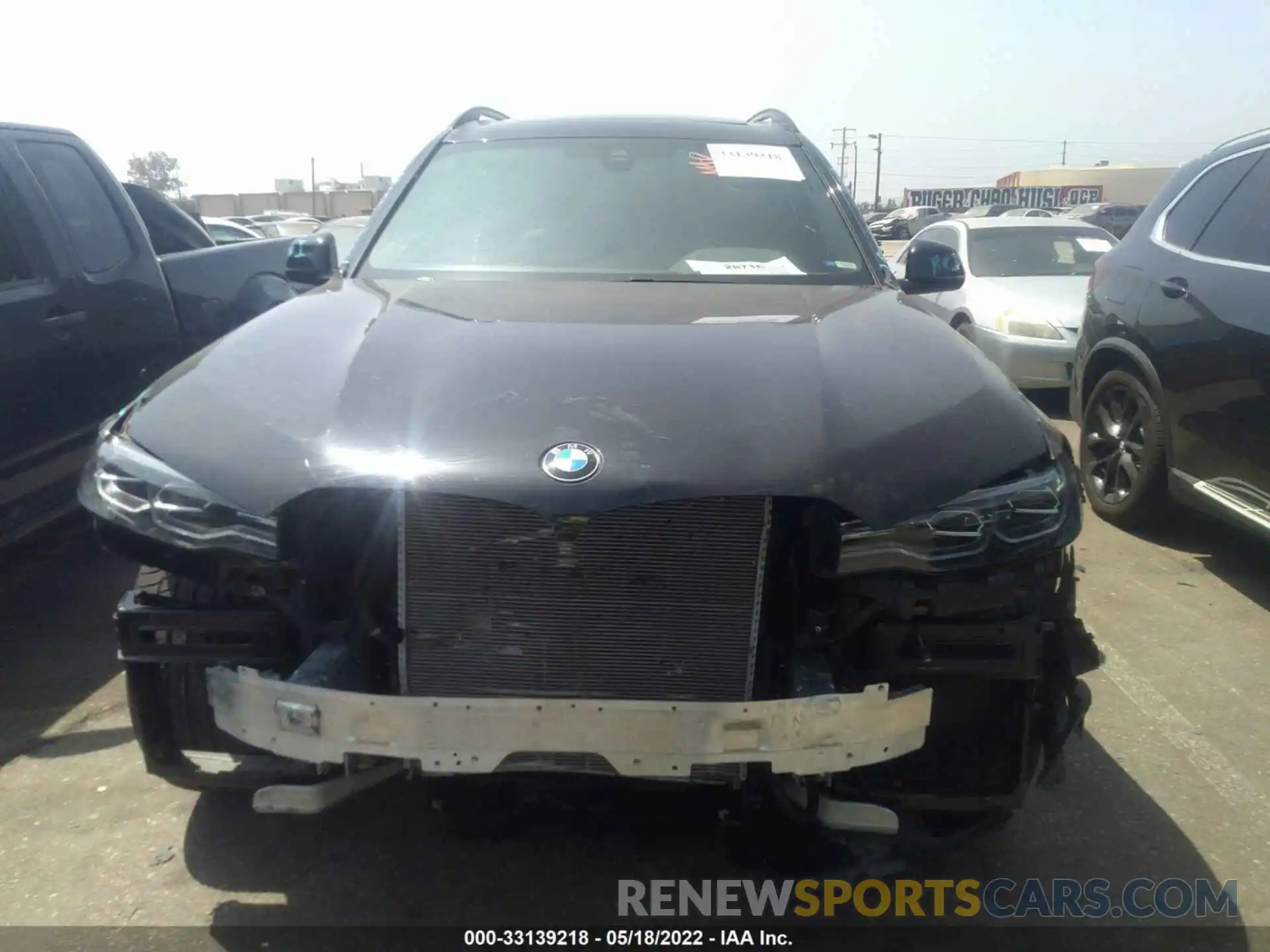 6 Photograph of a damaged car 5UXCW2C04L9D53815 BMW X7 2020